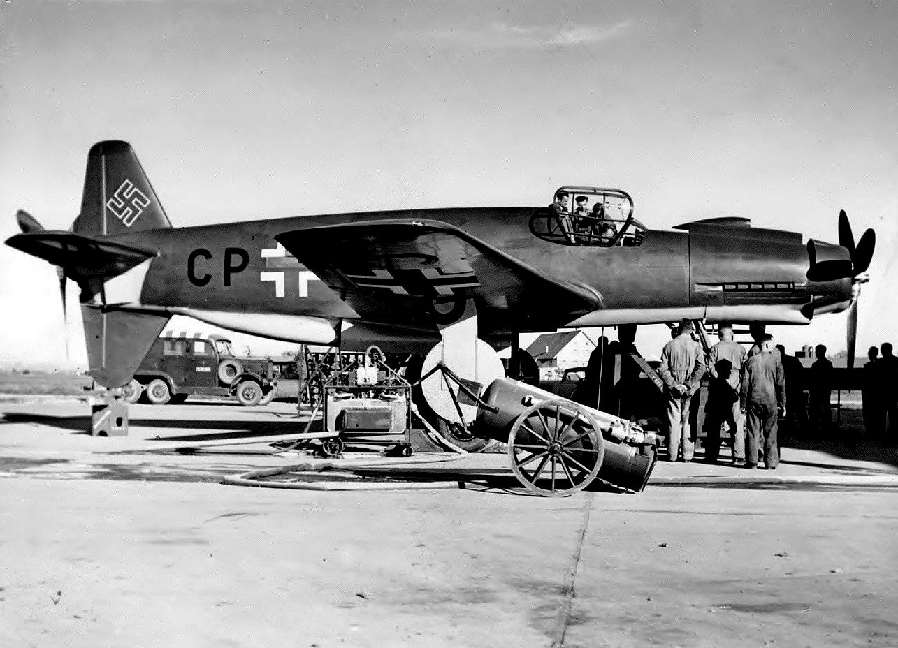 Dornier Do 335 V1 inspection