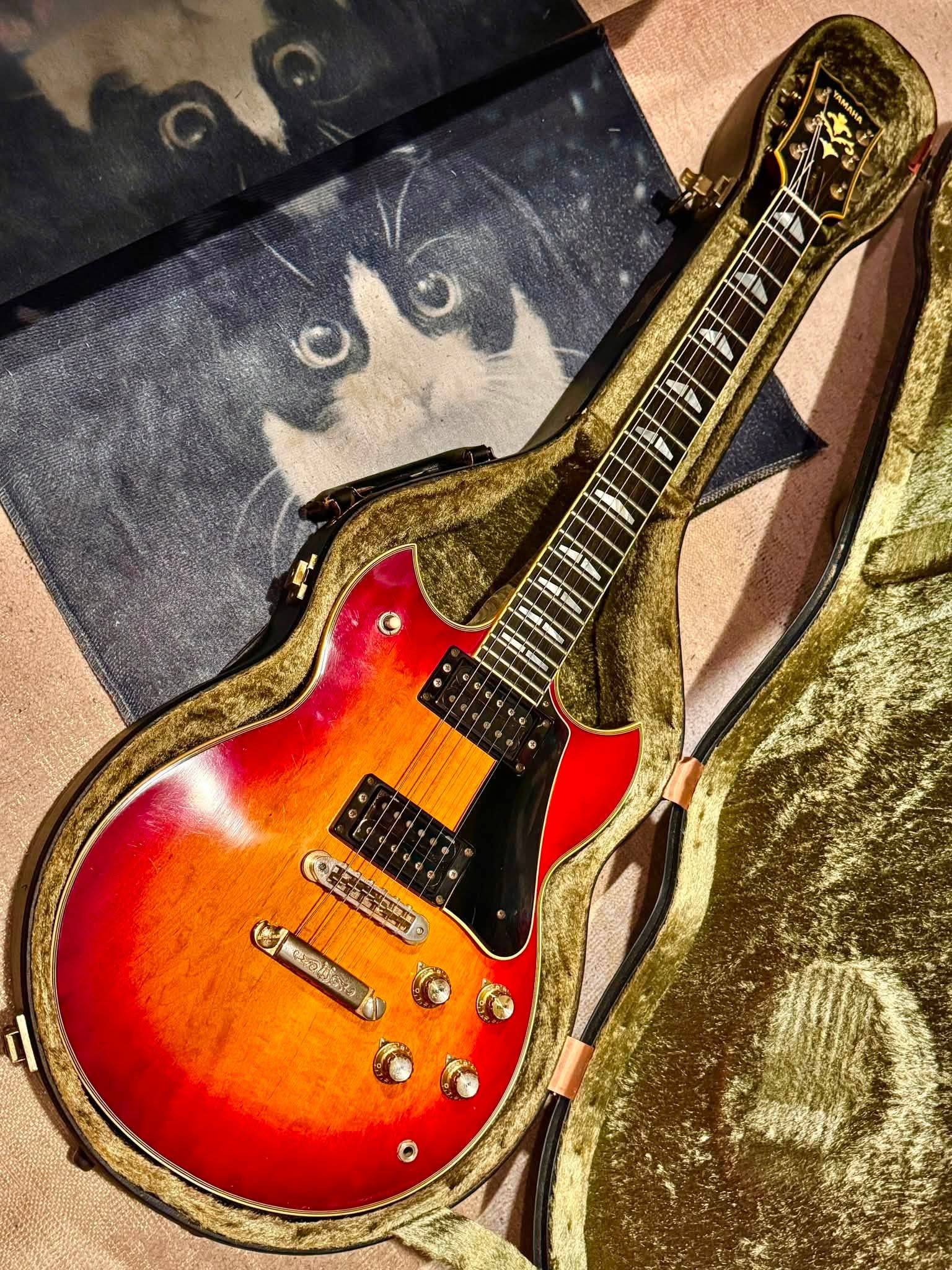 My Yamaha SG600, from 1978.