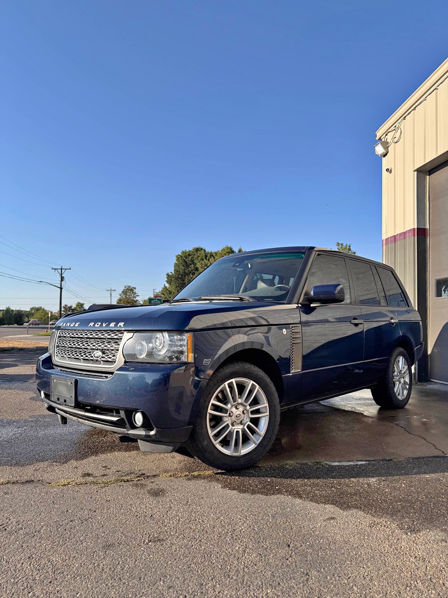 2011 Land Rover Range Rover · HSE