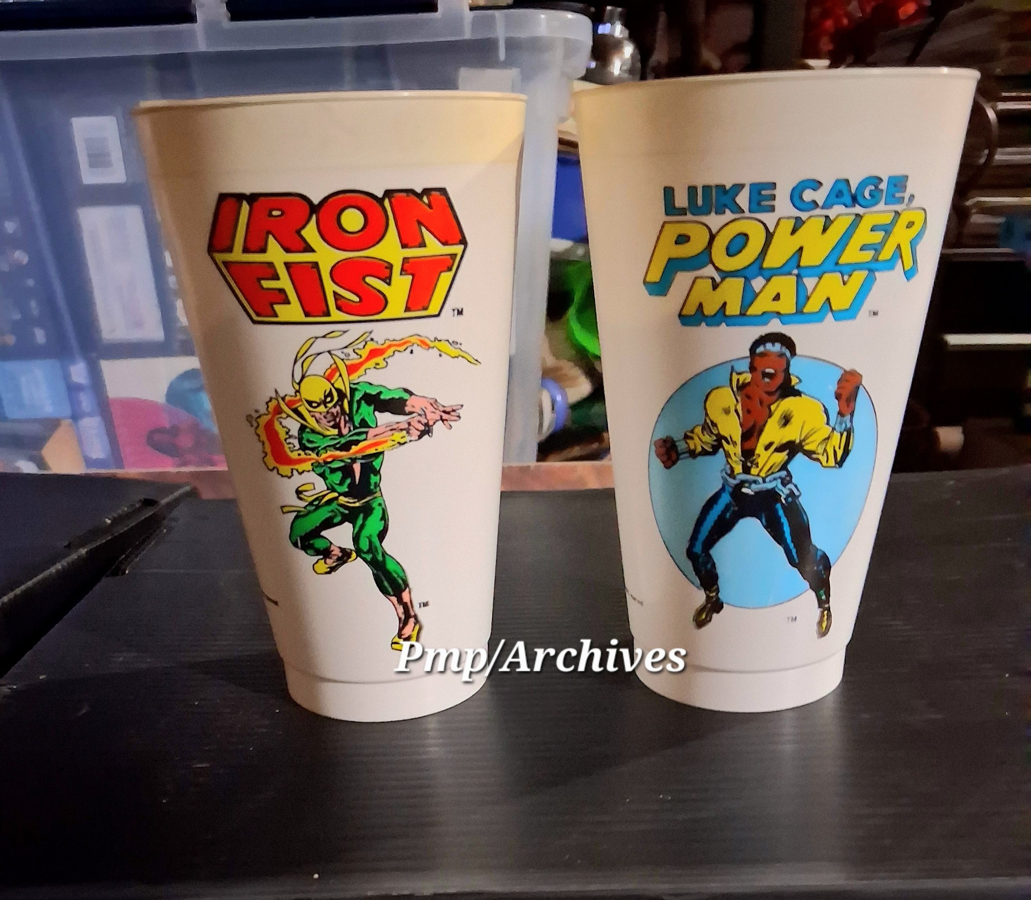 X-men 90's drink cups nostalgia babe! AAEN ЖЧЕ ХЕК BADGE LIFTUP