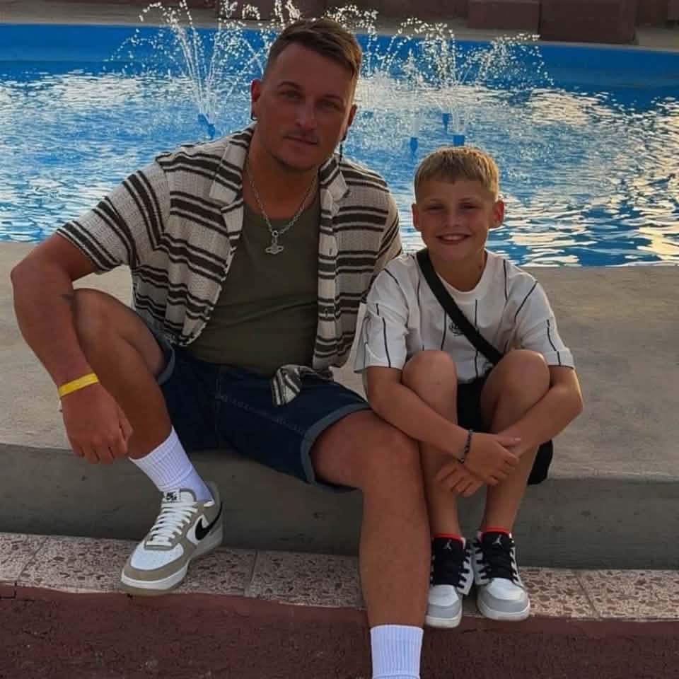 Rob Norman - Fund raising for under 10’s Mexborough... | Facebook
