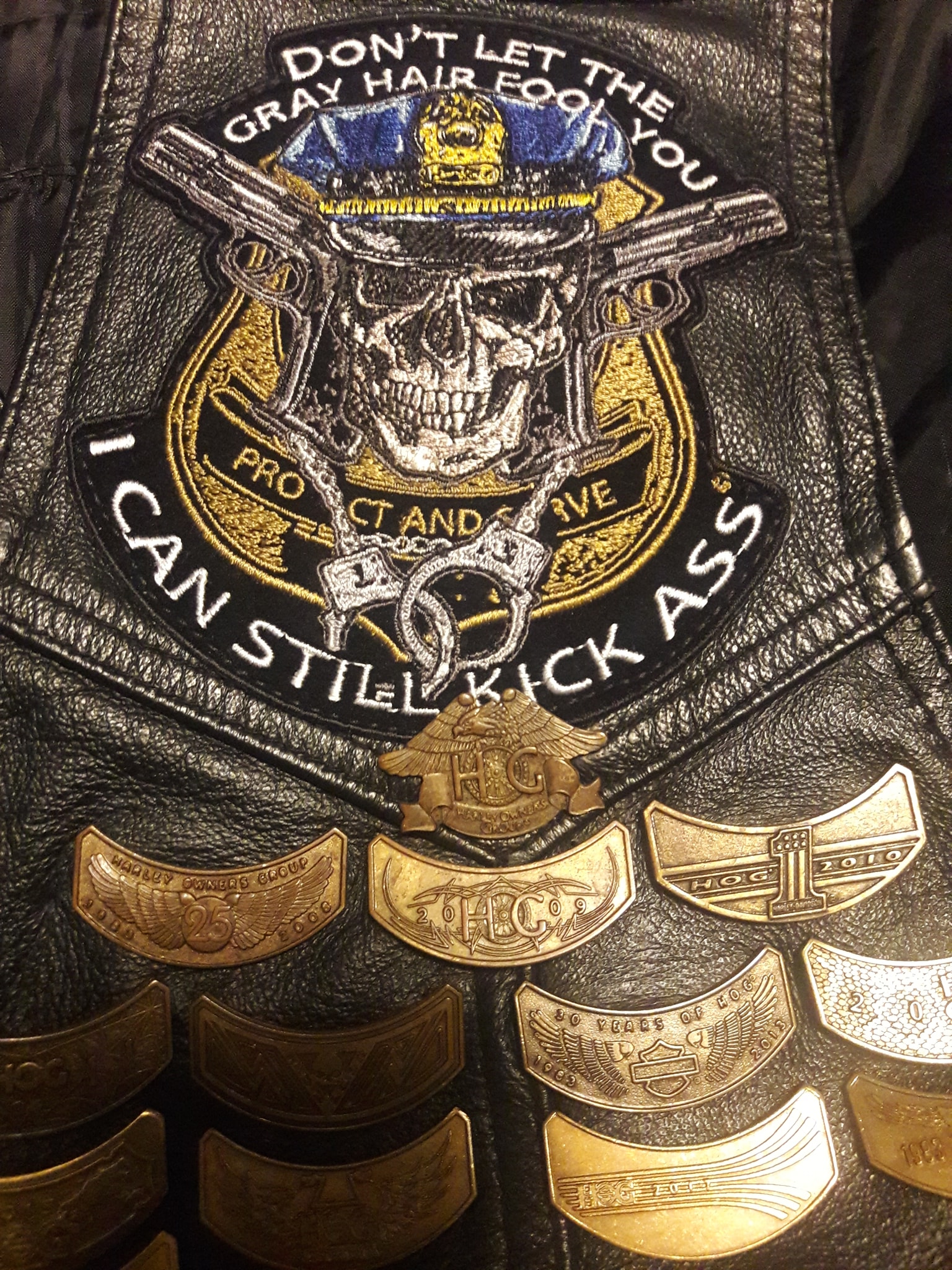 This family's HOG patch and pin collection goes hard 🔥 📷: IG