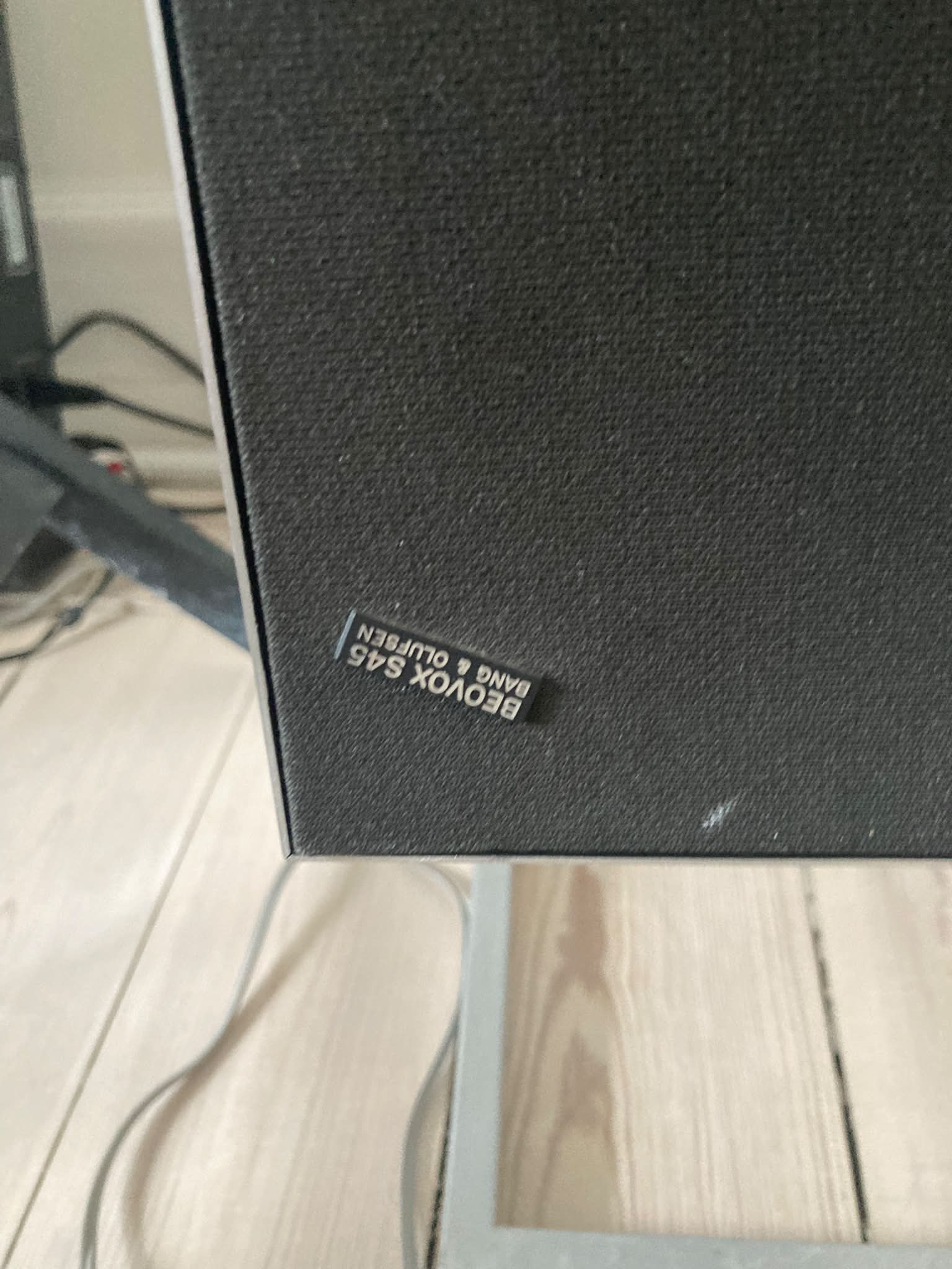 オーディオ機器 BANG&OLUFSEN BEOMASTER2400-2 Beovox セット