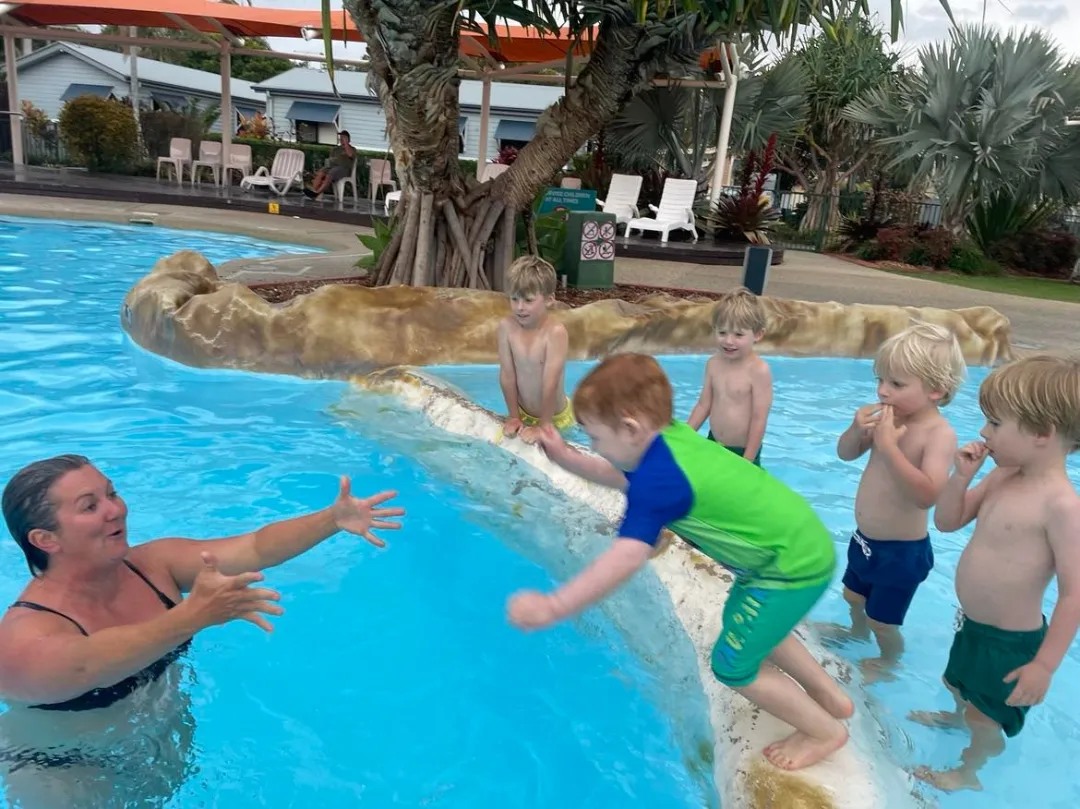 Mums and Bubs classes will be... - Swimming In The Field | Facebook