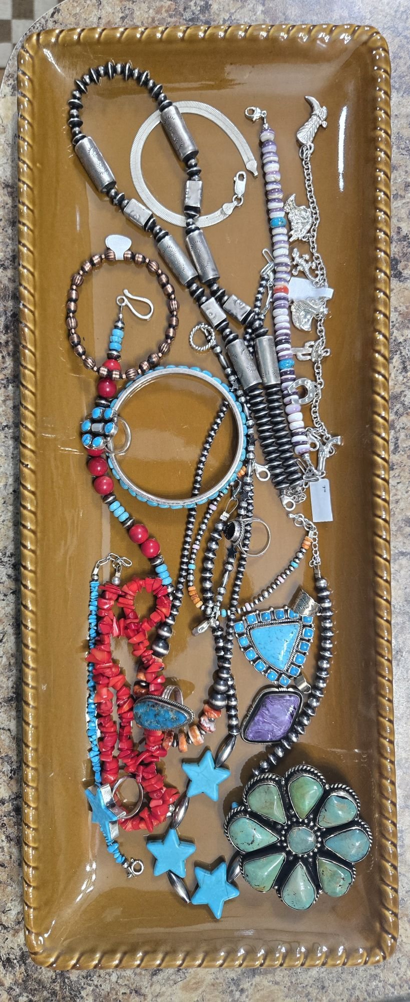 💎🩵It's Fri-Yay🩵🩵 All these beauties are looking for forever