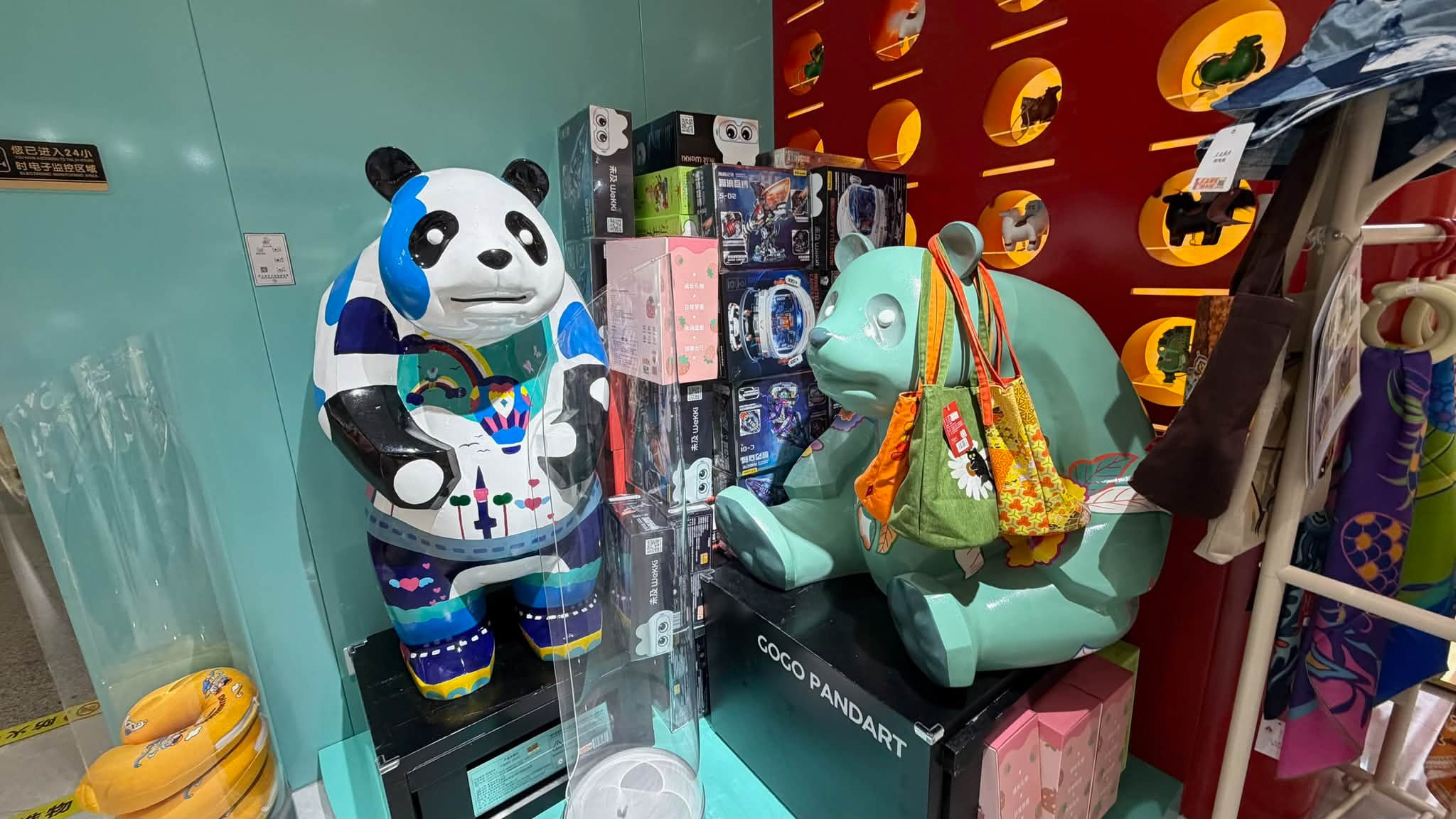 万博の中国館🇨🇳で購入したパンダ🐼さん 花花（ファーファ）の