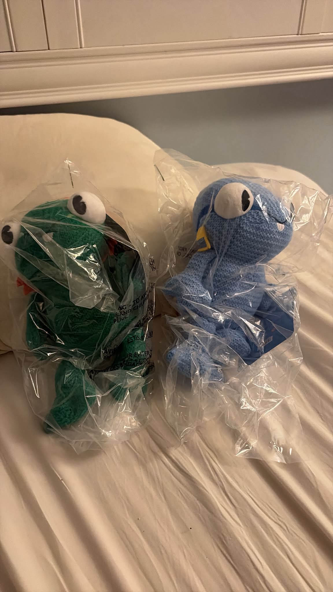 Trading blue and green knitted murloc plushies for Pepe plush at