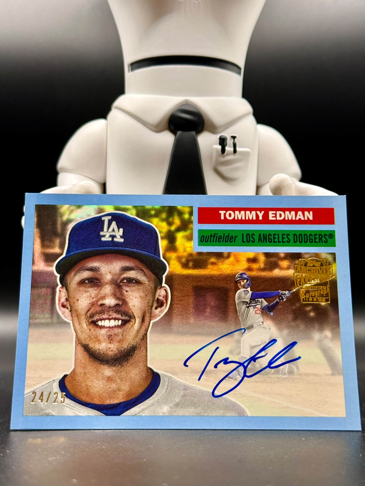 FS 2025 Topps Archives Tommy Edman Auto Blue /25