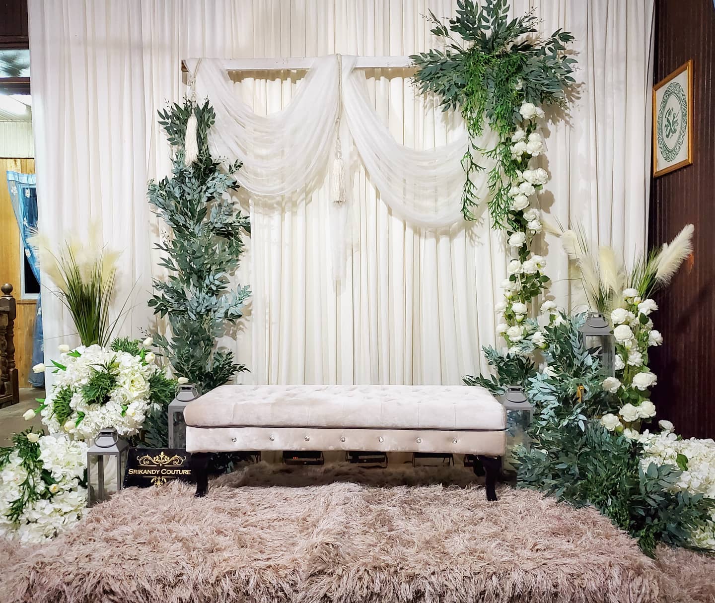 Srikandy Couture Pelamin Pkpp Tema Greenie Garden Untuk Majlis Pertunangan Tertutup Di Kg Bukit 3 Semporna Client Prefer Lebih Banyak Daun Berbanding Bunga Mahukan Pelamin Simple Dan Kenepati Citarasa Pm Tepi