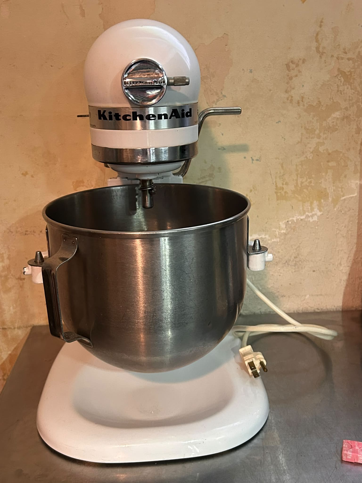 How to replace a KitchenAid mixer speed control lever knob?