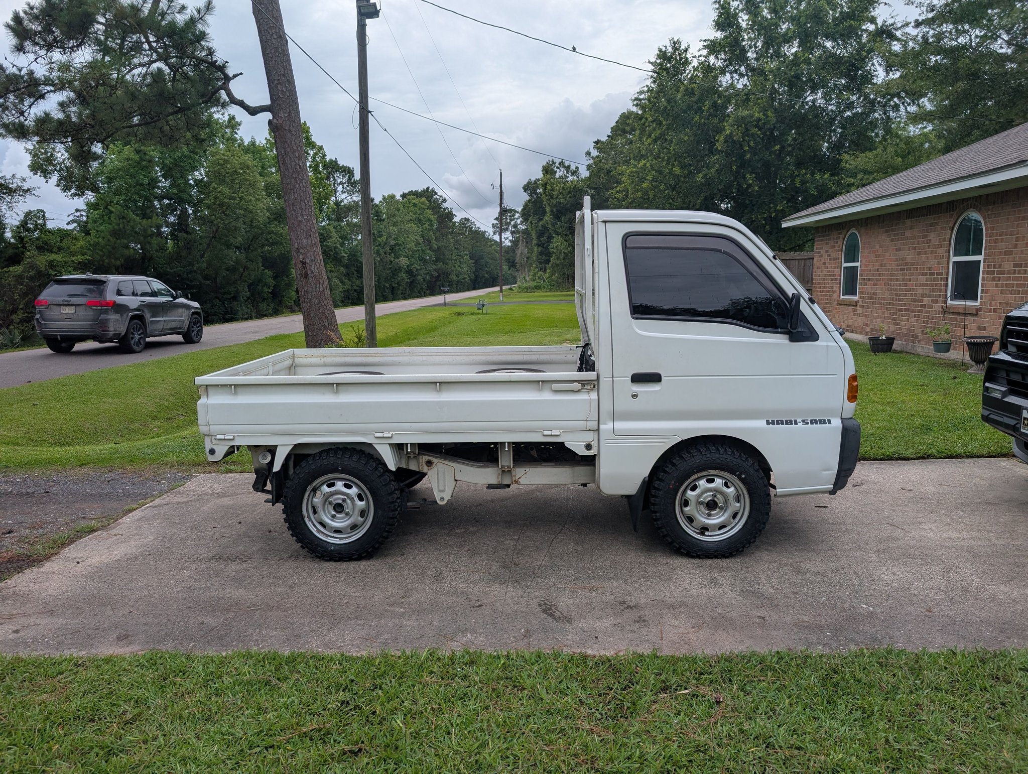 Funky 1998 Suzuki Carry DC51T.