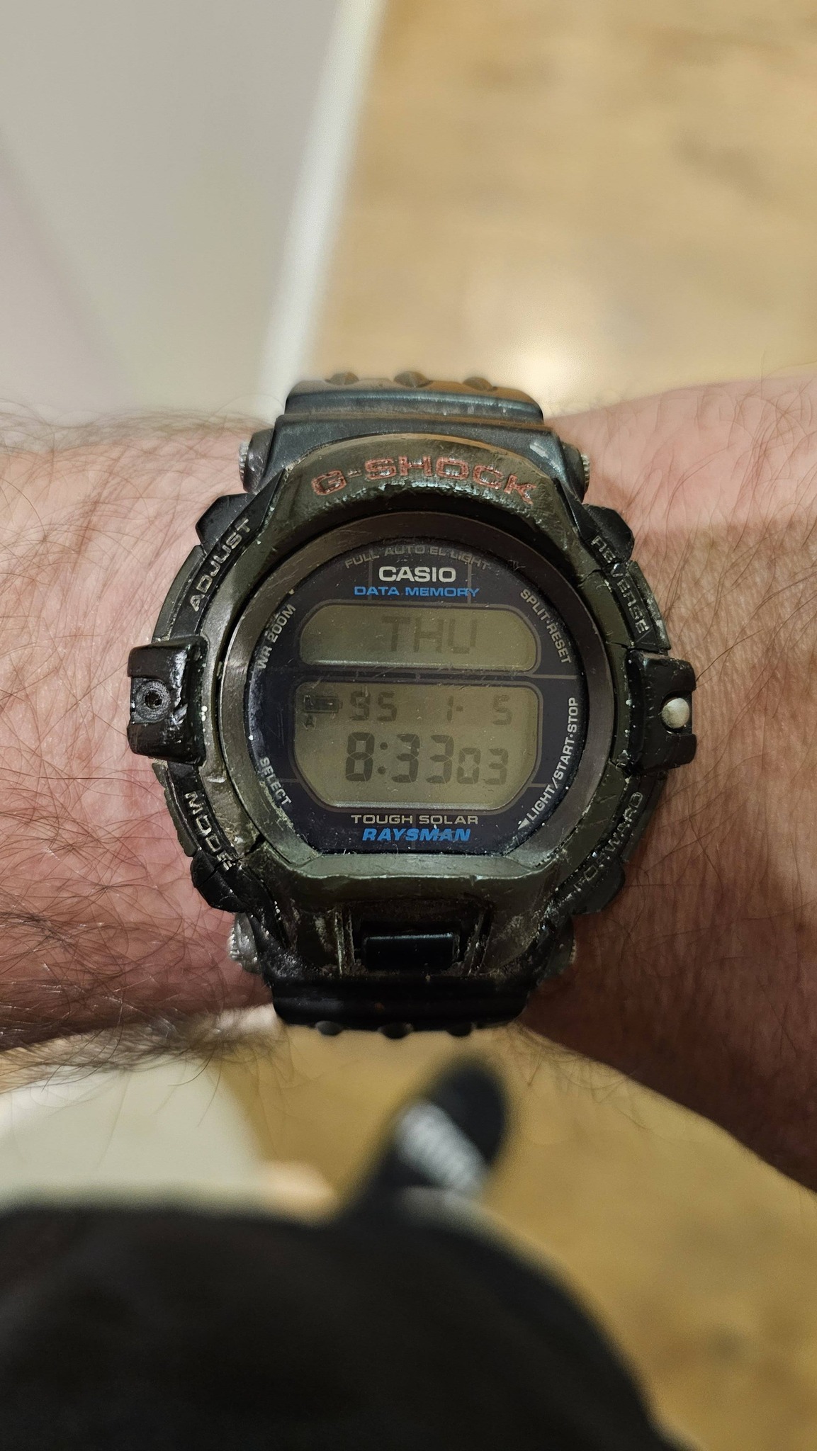 Vintage Casio G-Shock DW-9300 RAYSMAN watch with crumbling rubber case