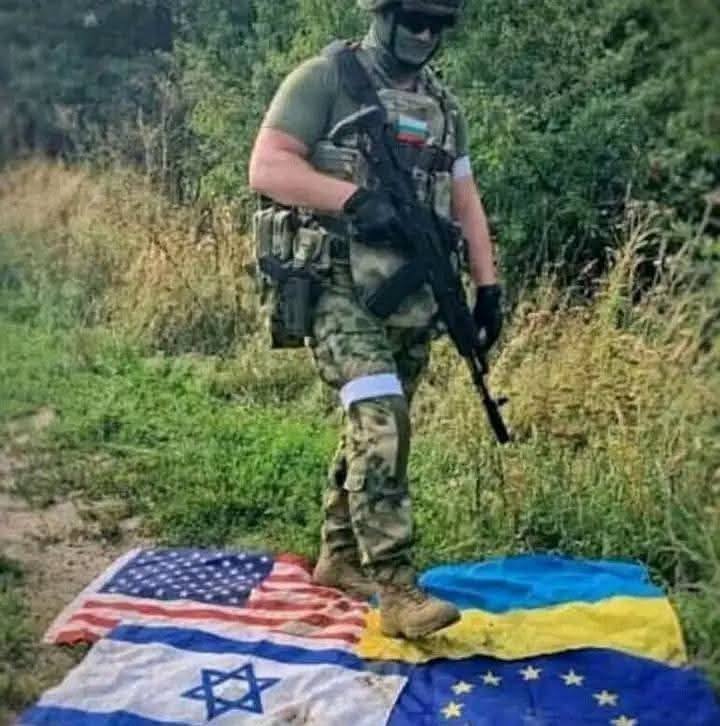 A Zionist woman has an emotional breakdown after seeing anti-Zionist ...