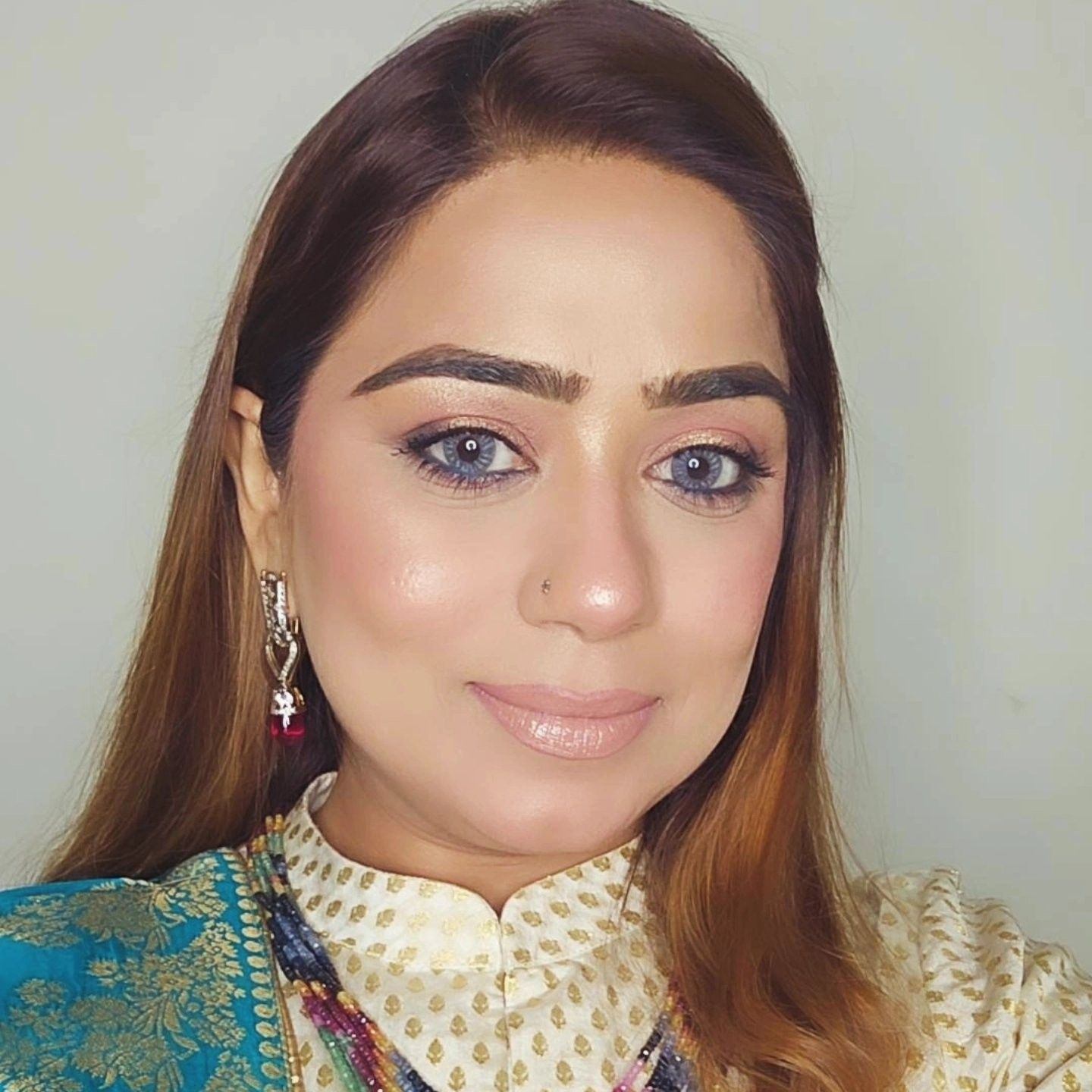 Will u ppl try this combo🌸 Comment below 👇 pink blush lip combo, blush ...