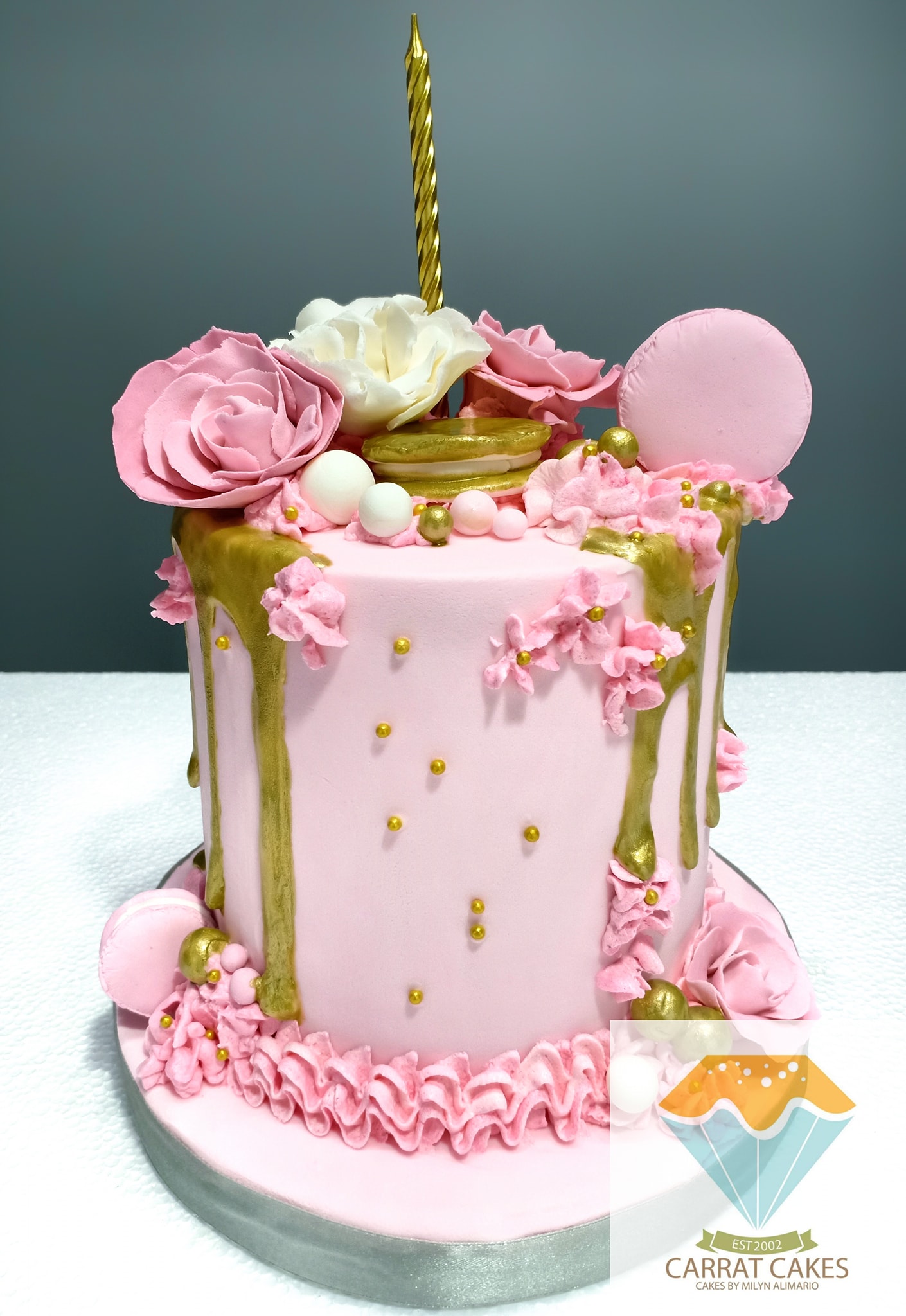 Carrat Cakes - Pink and gold chocolate drip cake ️ 🍫🎂...