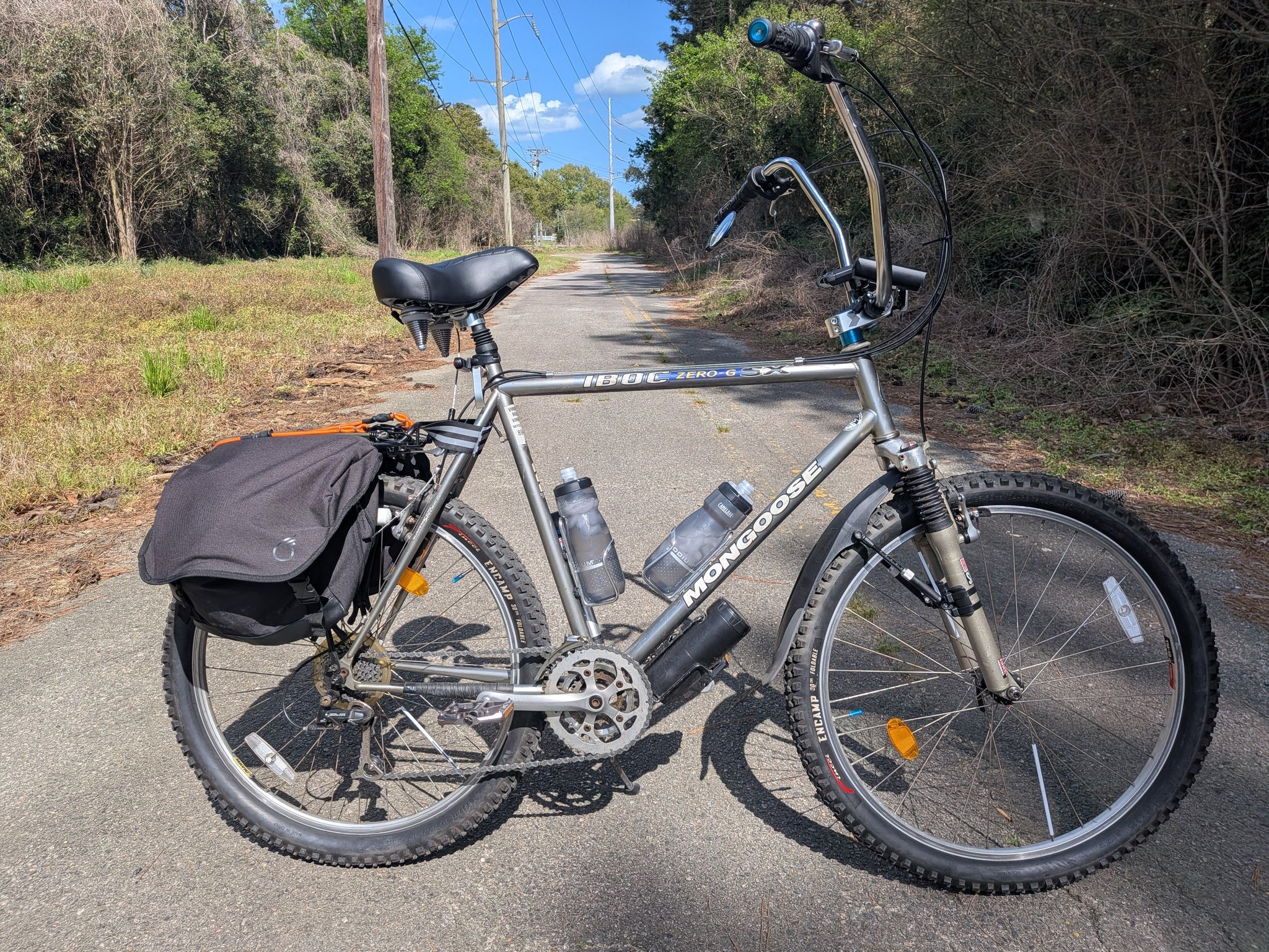 1996 Mongoose IBOC ZERO-G-SX converted to a mountain cruiser.