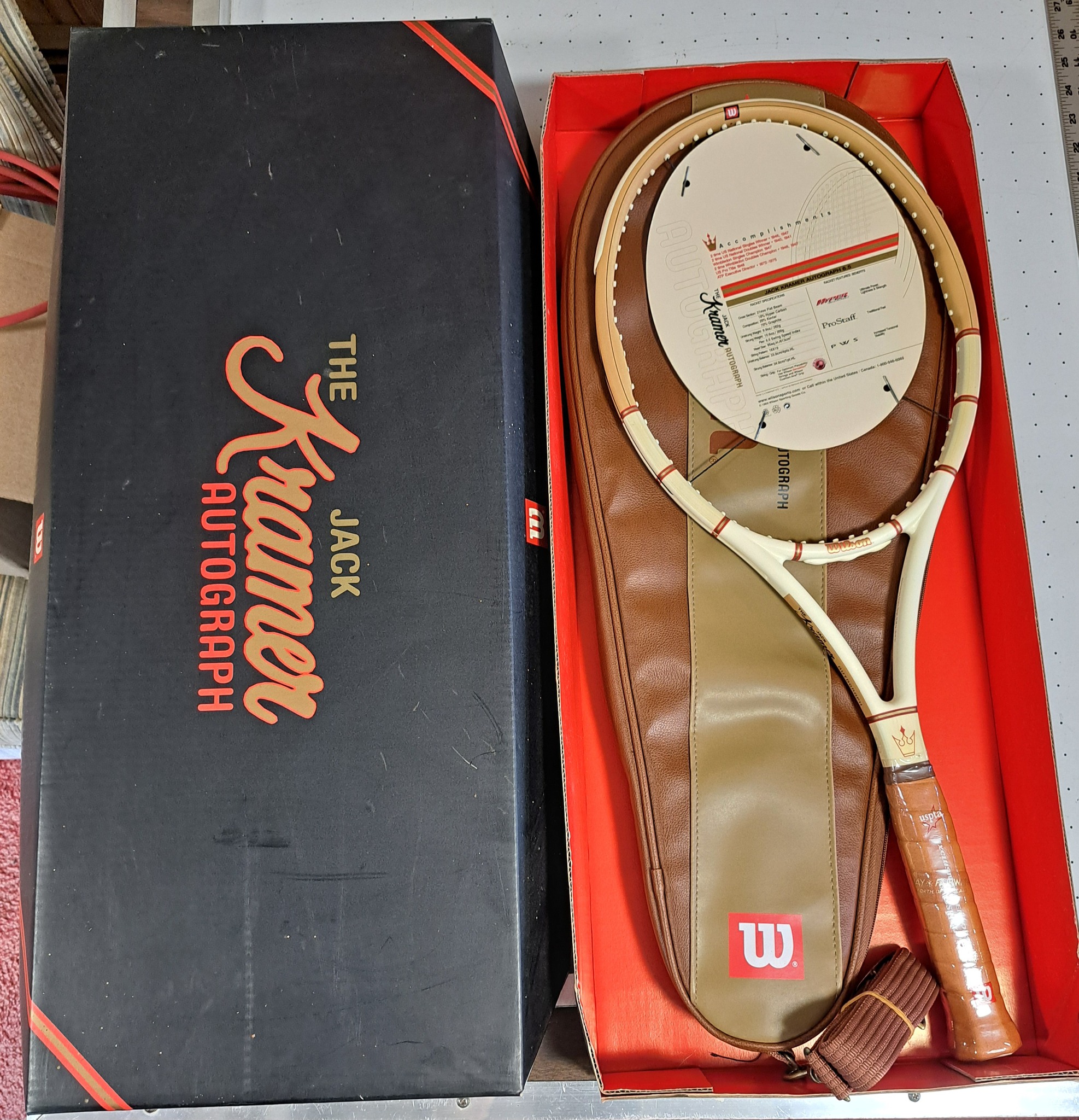 Téléphone Intelligent Drapeau Autriche | Vecteur Premium