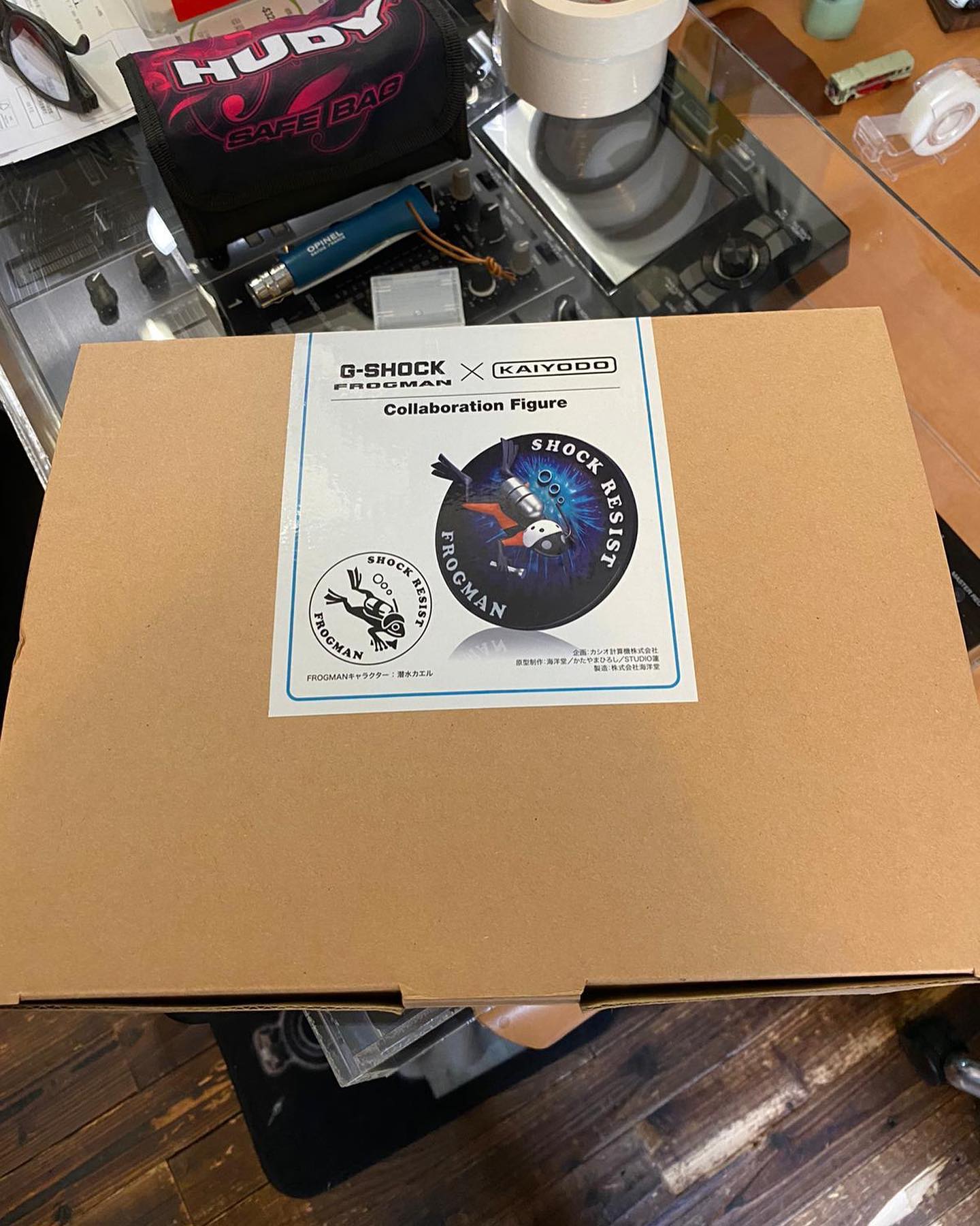 G-shock frogman x kaiyodo collaboration figure . 99%new . 100 