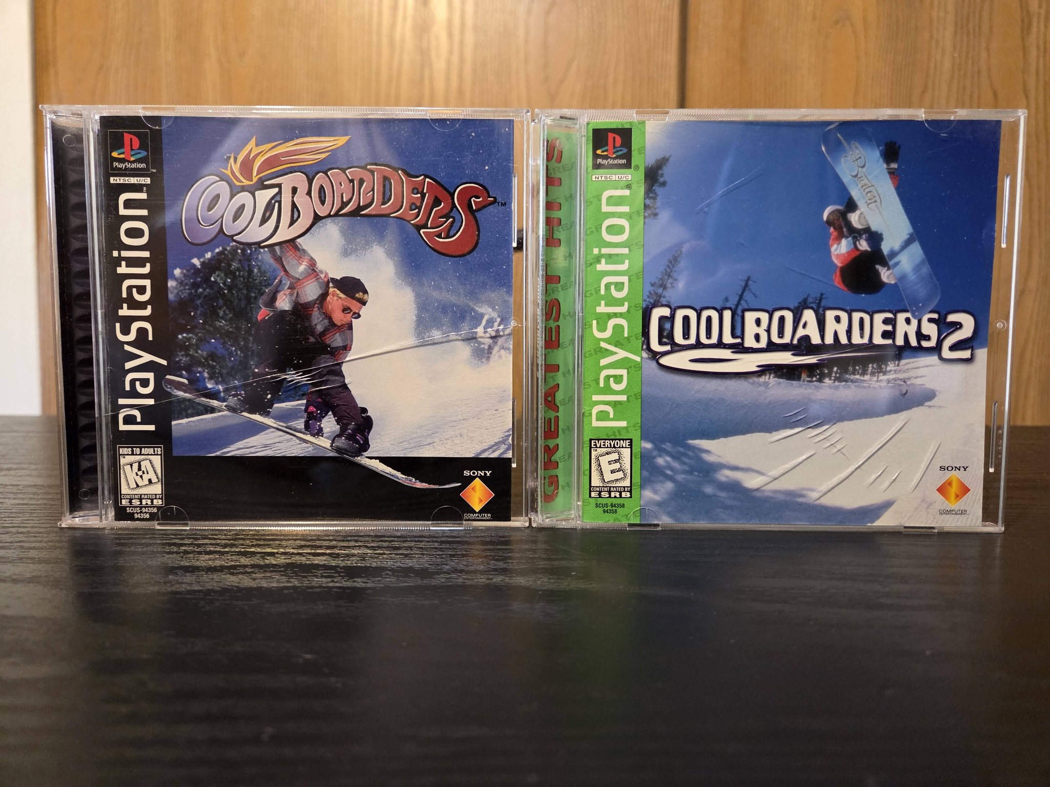 What PS1 or PS2 game features a protagonist on a circular bike?