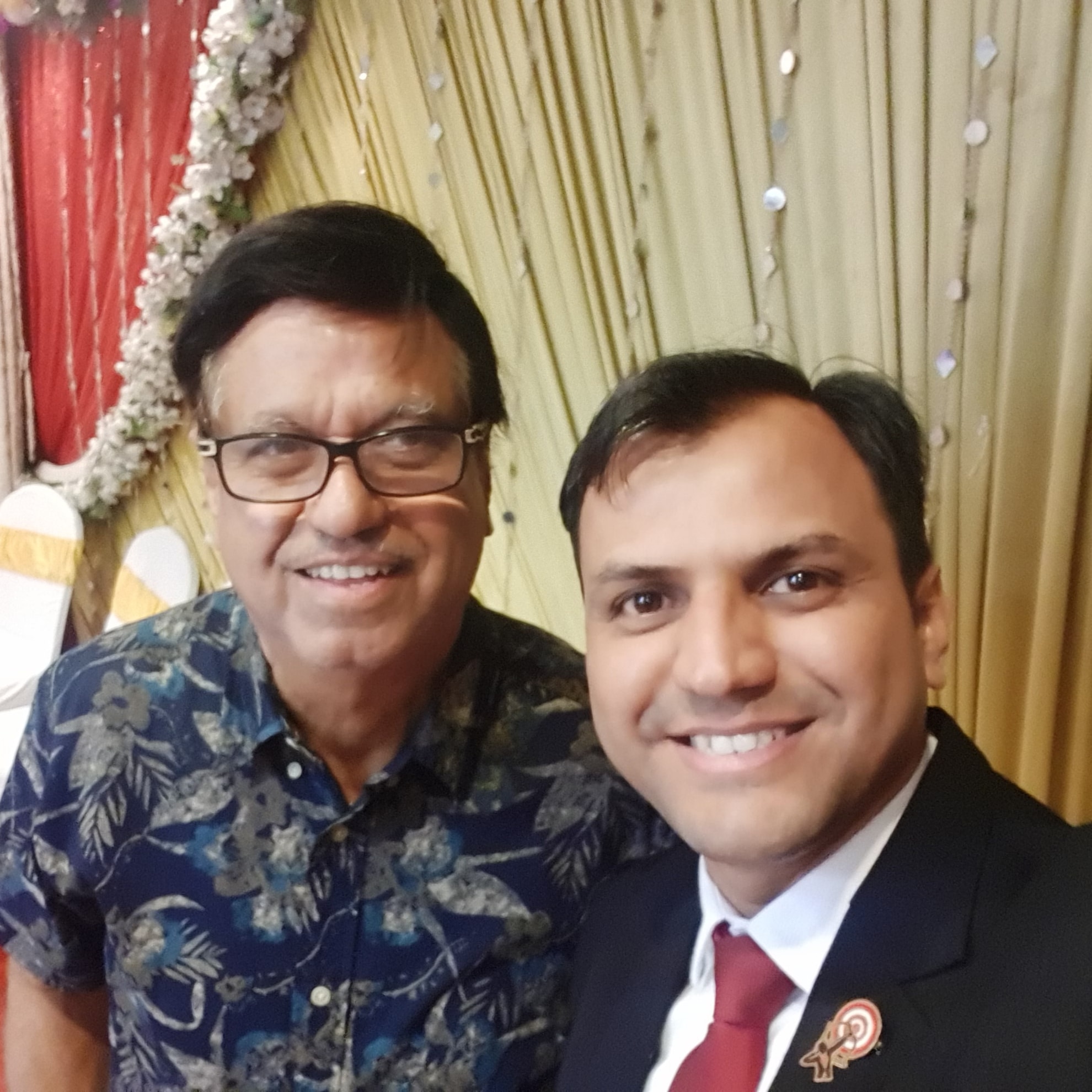 Atul Rajoli - Happiness is.. when you meet your childhood idol ...