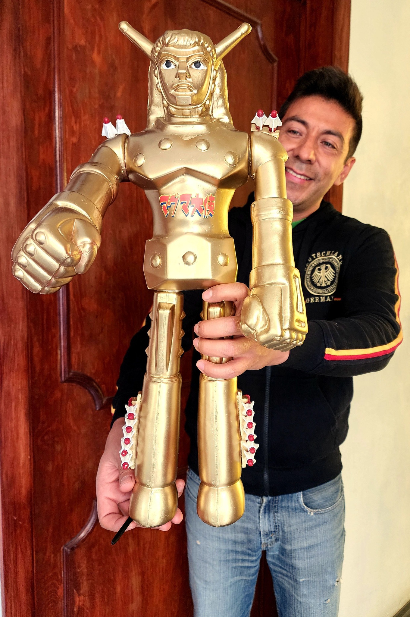 2025 Jumbomachinder Grendizer's Head Double Haken is molded from