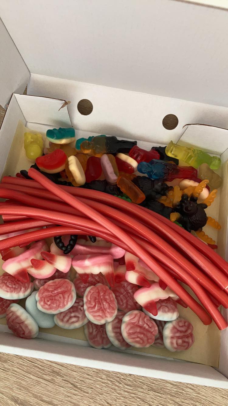 R&R Sweets - 🎃👻 HALLOWEEN SWEET BOX 🎃👻 500G £6 FIVE...