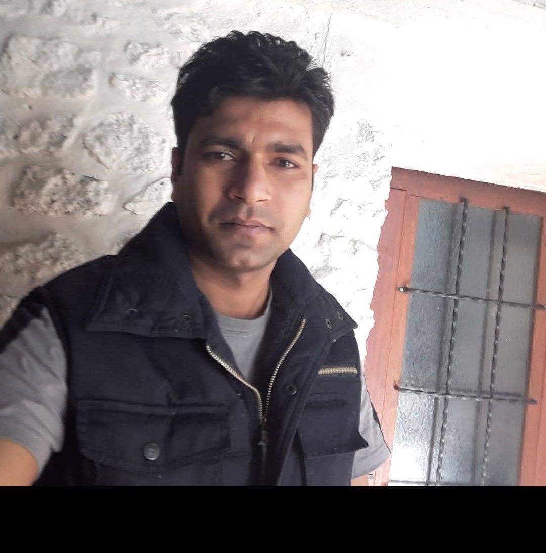Working on injectors of the Engine! | Sonabrota Ghosh