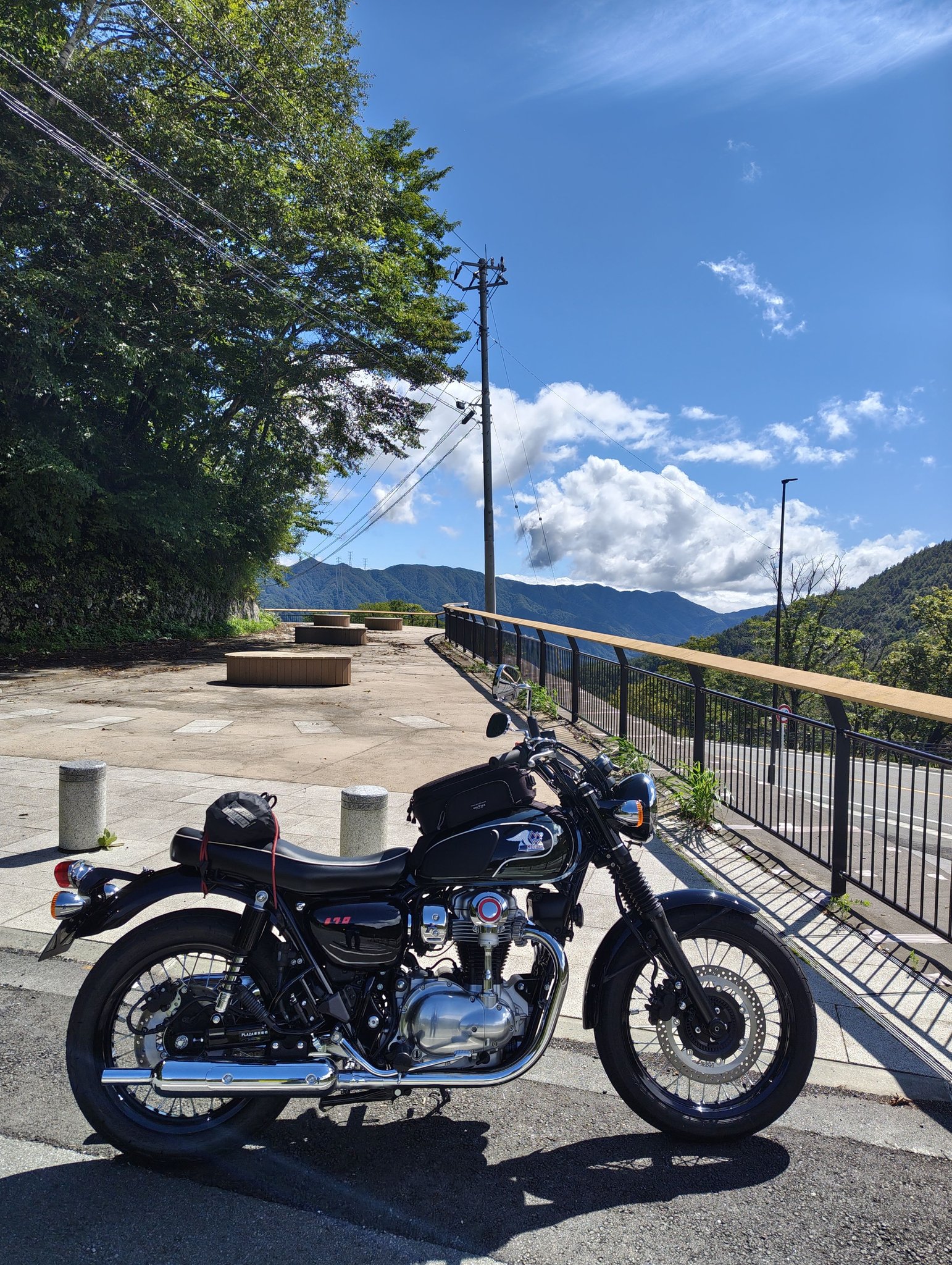 W800でブースタープラグ入れてる方にお聞きしたいのですが トラブル