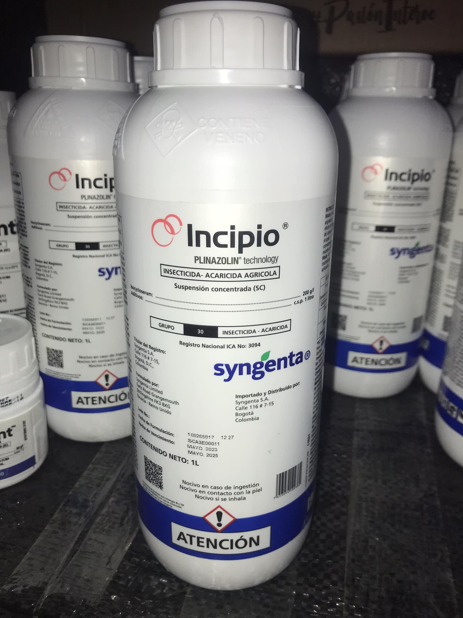 🧴TWISTER 40 SE🧴 insecticida que actúa por contacto e ingestión