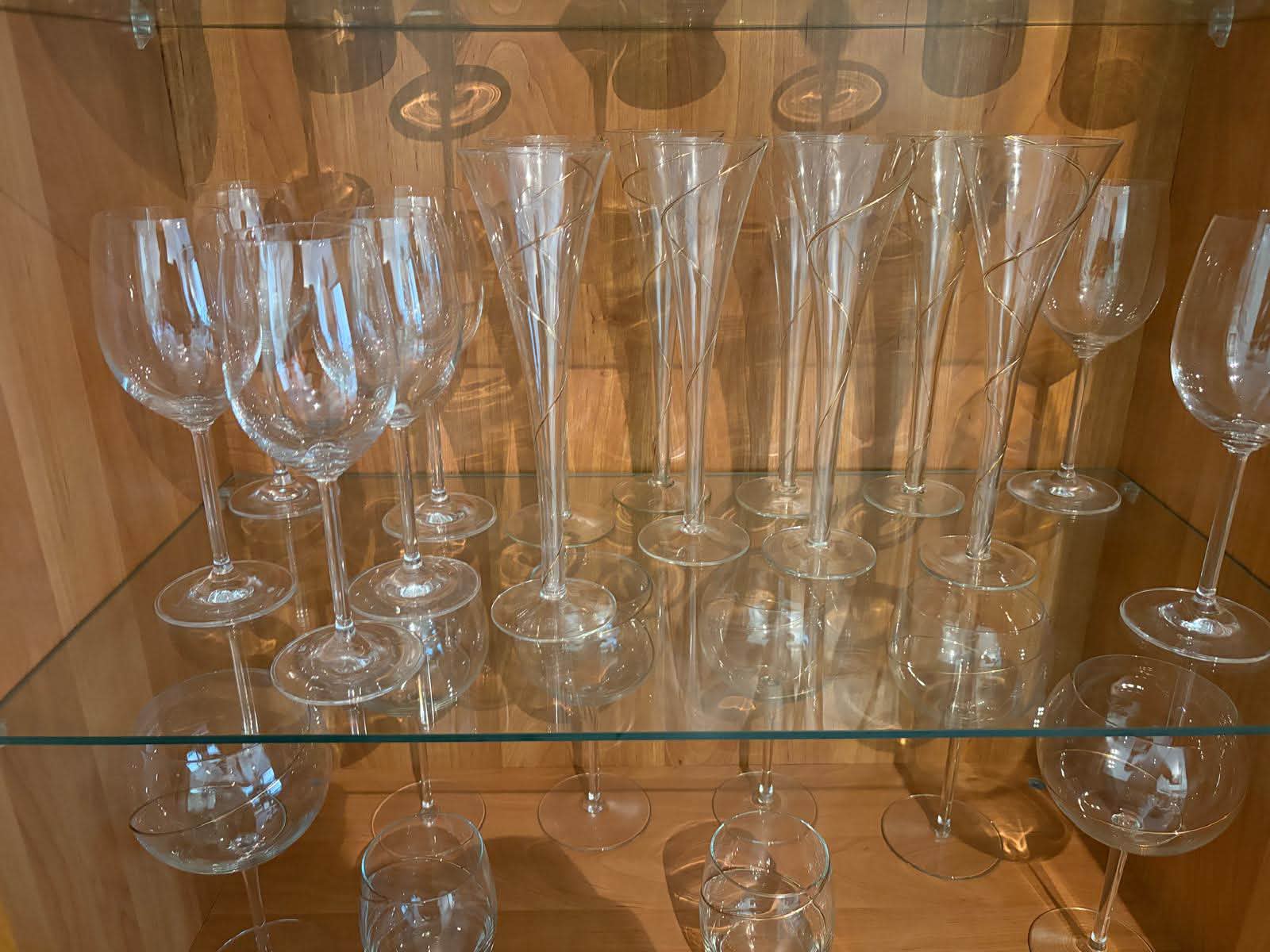 Elegante Gläser zu verkaufen