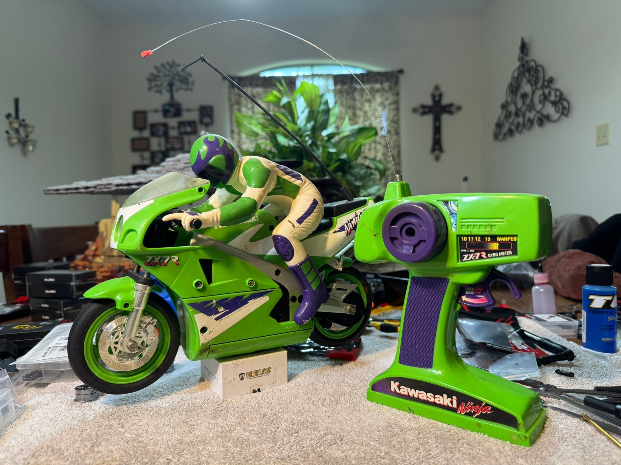 Harley-Davidson ラジコン Vintage RC models found: 1:24 Harley-Davidson and 30-year-old ZX-7