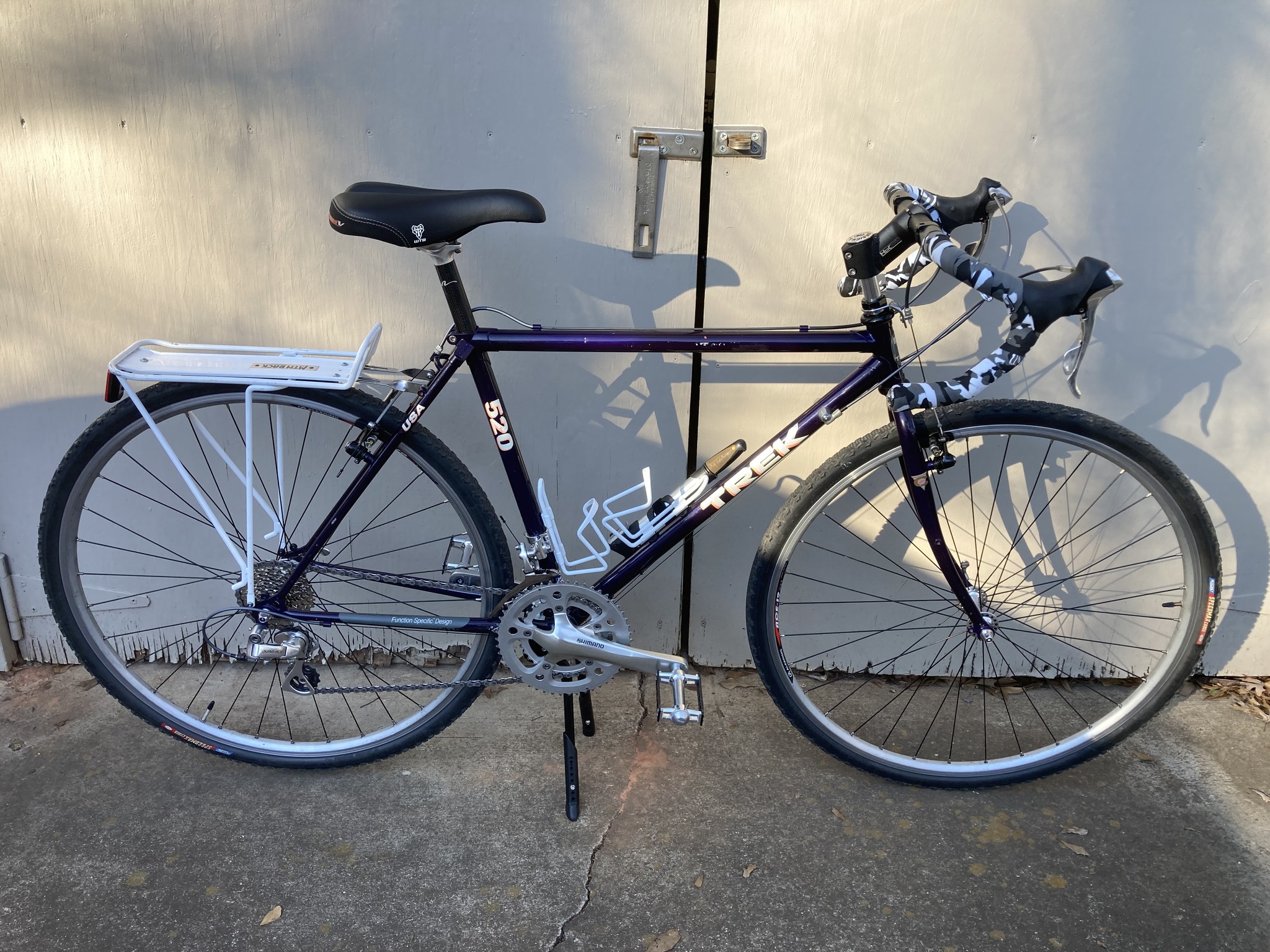 recumbent 3 wheel bicycle Sun Seeker EZ-TriClassic SX which receives signals from Loungefly Disney Mickey Ears small mark Vol/Cap/BMS/Cell:48V 10.4Ah 500Wh 30A (FEB 18650 2600mAh)