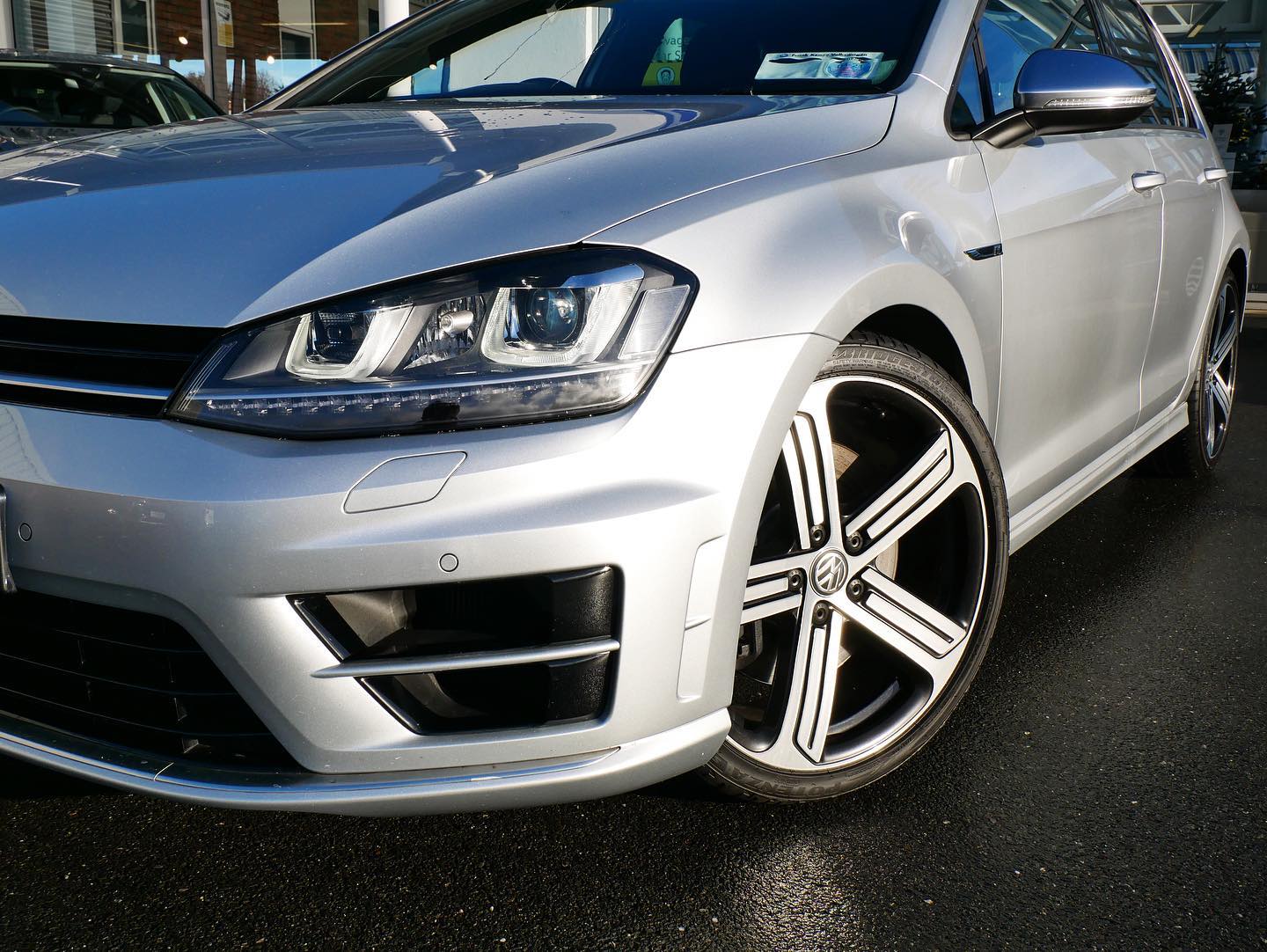 DriveLogic - Reflex Silver Golf R on 19” Cadiz wheels... | Facebook