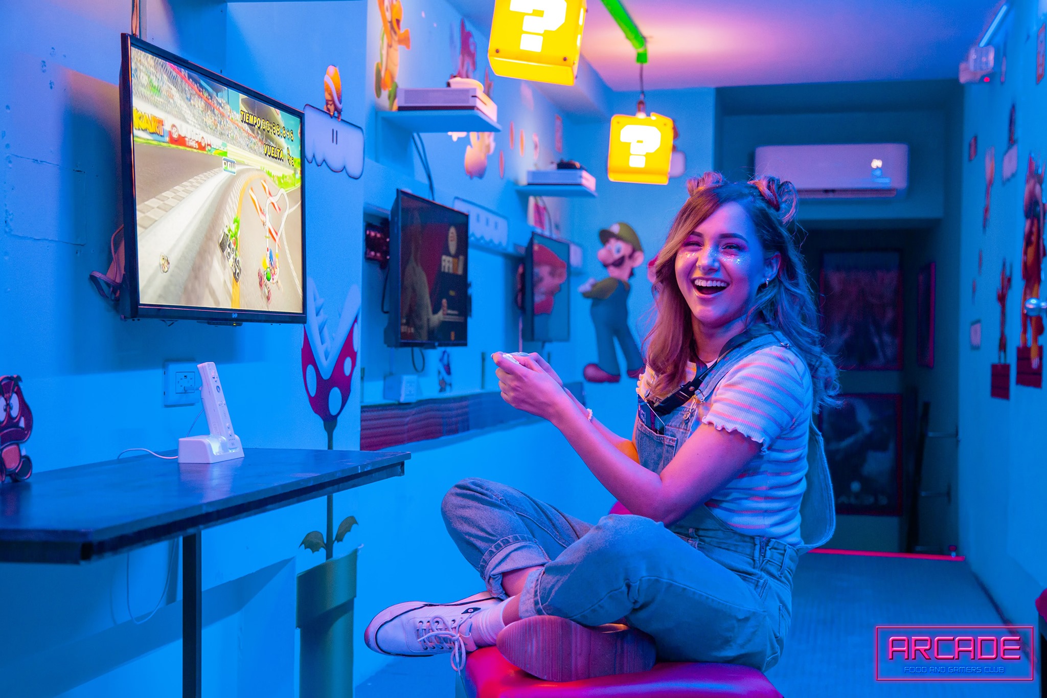🆕 ÁREA VIP 😎🎮 Come, juega y diviértete... - Arcade Monterrey | Facebook