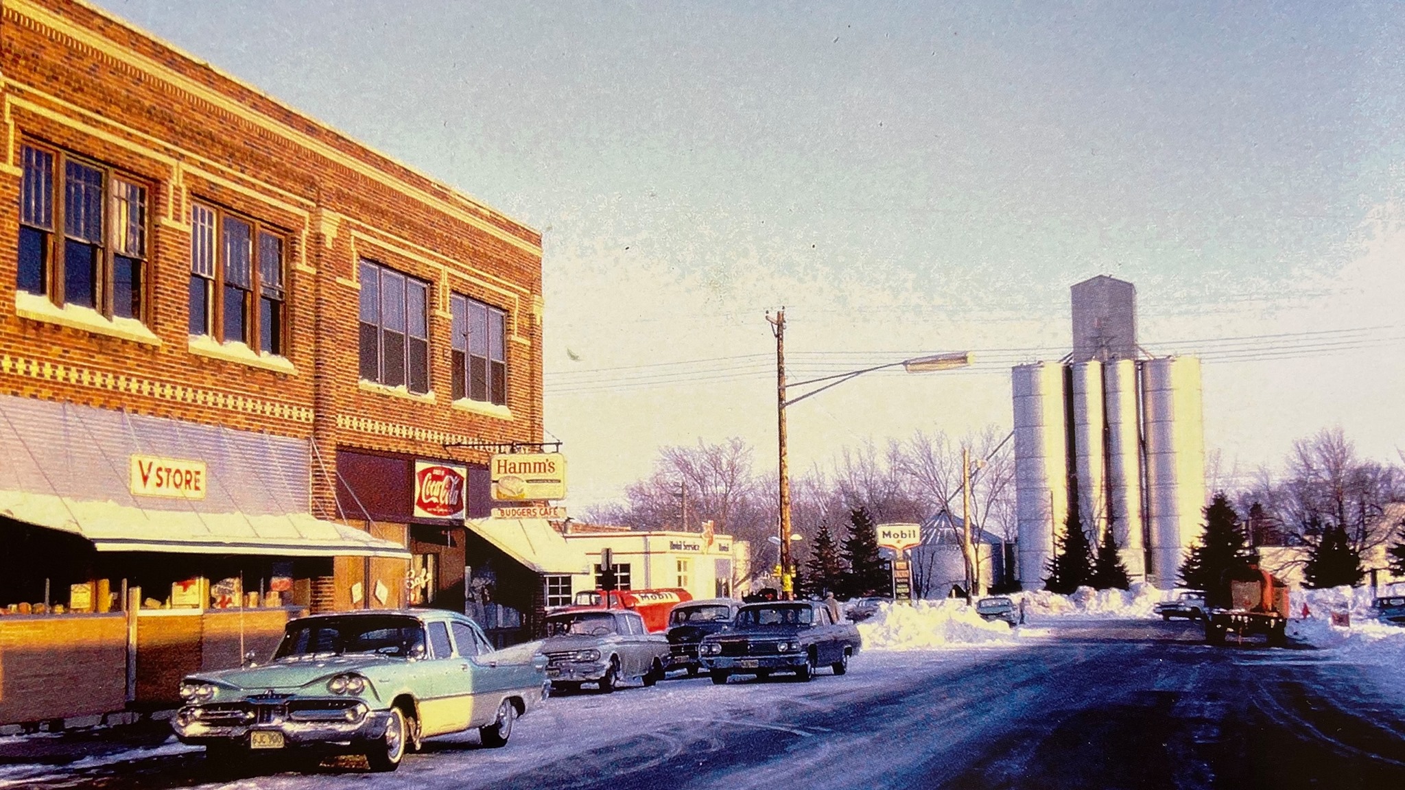 Budger's Dinner House | Maynard MN