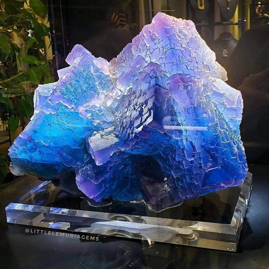 Fluorite from the Minerva #1 Mine, Hardin County, Illinois