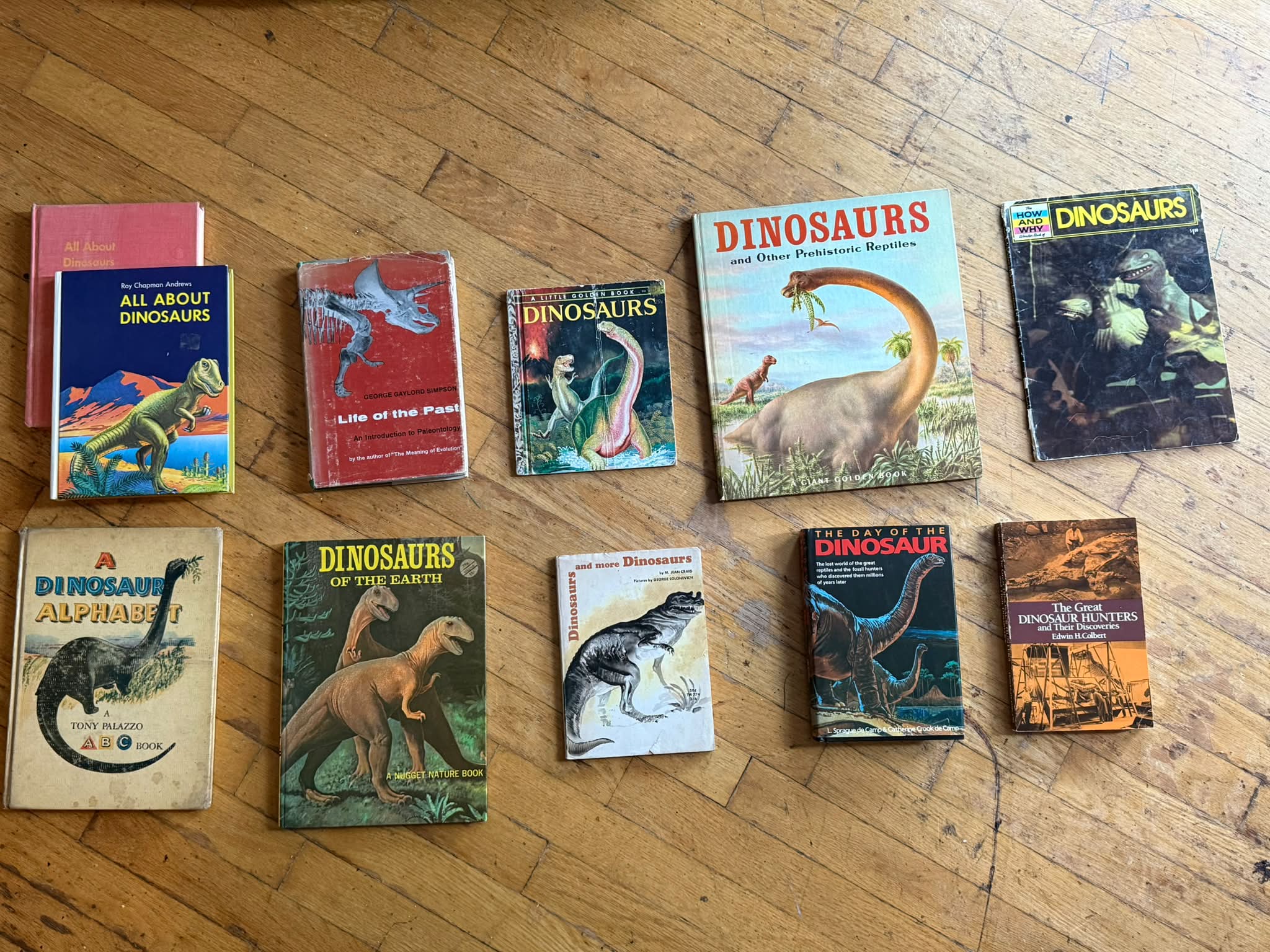 Walter Simonson's favorite childhood book on dinosaurs