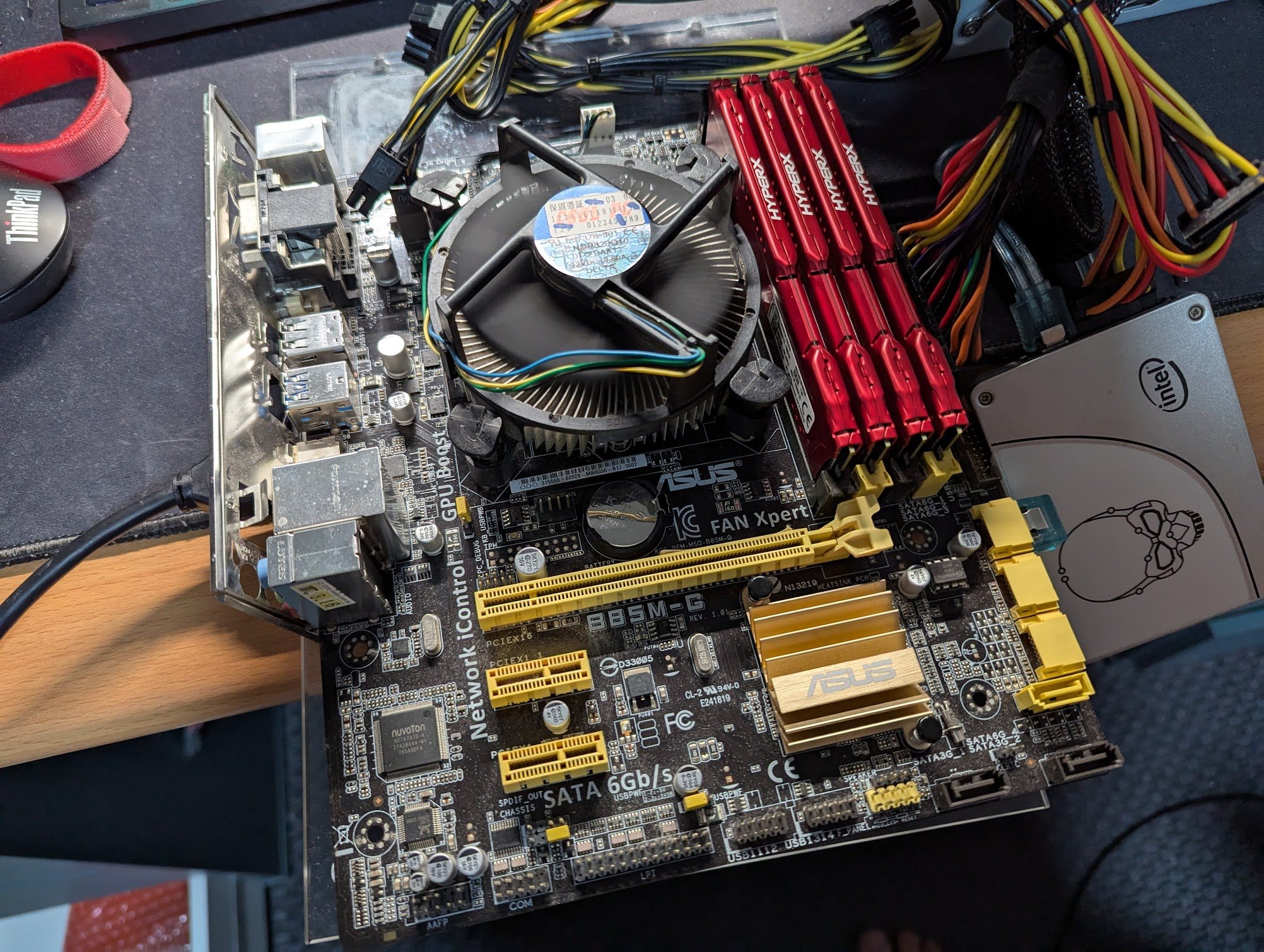Willie - Intel Core i5-4440 + ASUS B85M-G（售出） 出售原因：閒置 品況：無盒，IO擋板在，記憶體插槽 ...