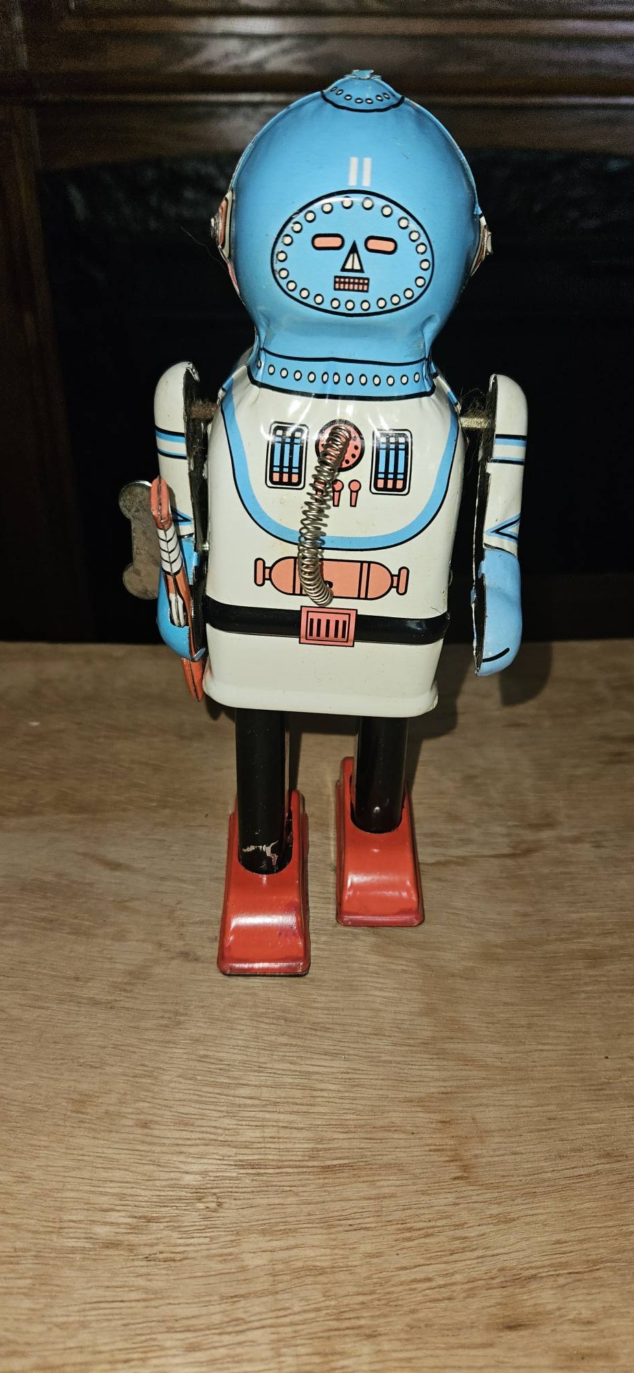 TIN TOM Tin Tom reissue wind-up Robot.
