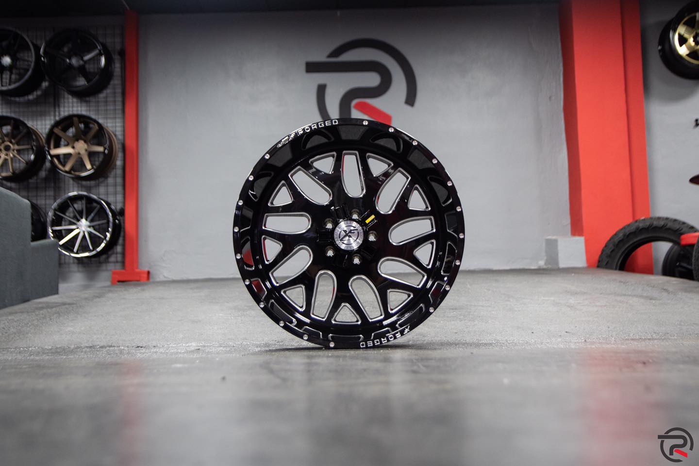 PR Auto Custom - | XF OffRoad 24x12 disponibles | 🔥 Para...