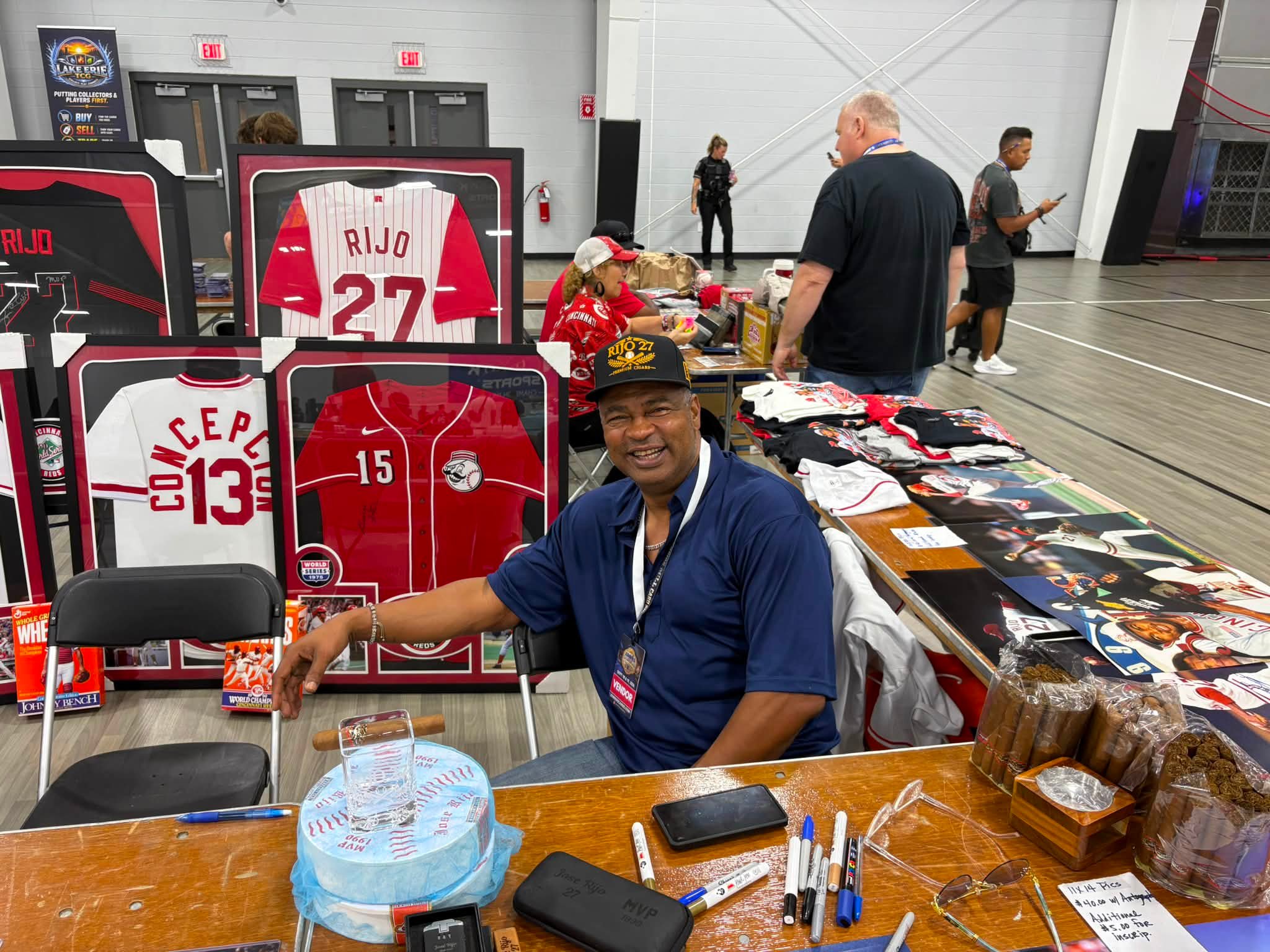 Meet George Foster, Jose Rijo, and Denny McLain at Jumbo's Spooky