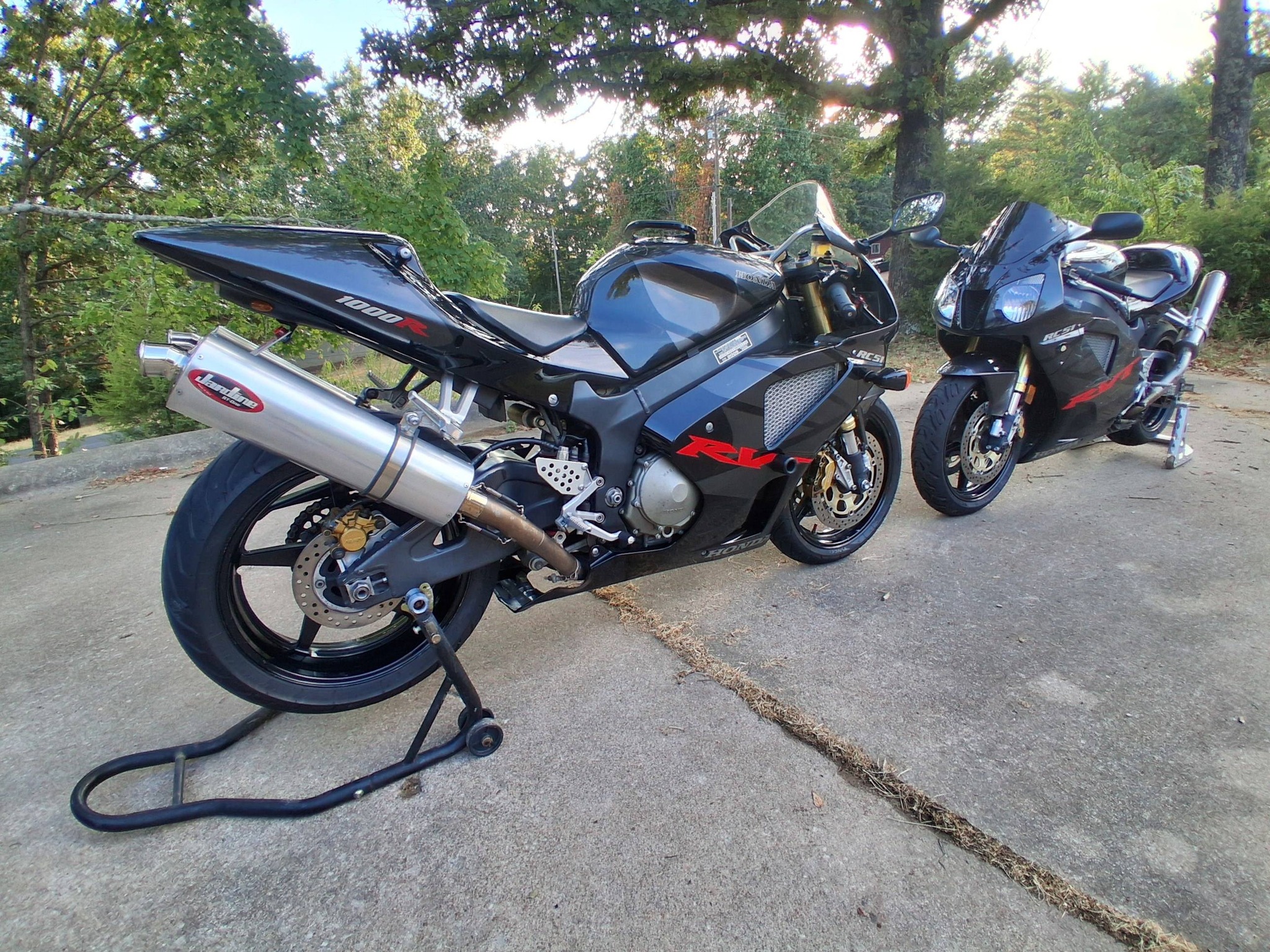 The dark sisters. 2 - 2005 RC51s. Only 9 vin numbers apart from