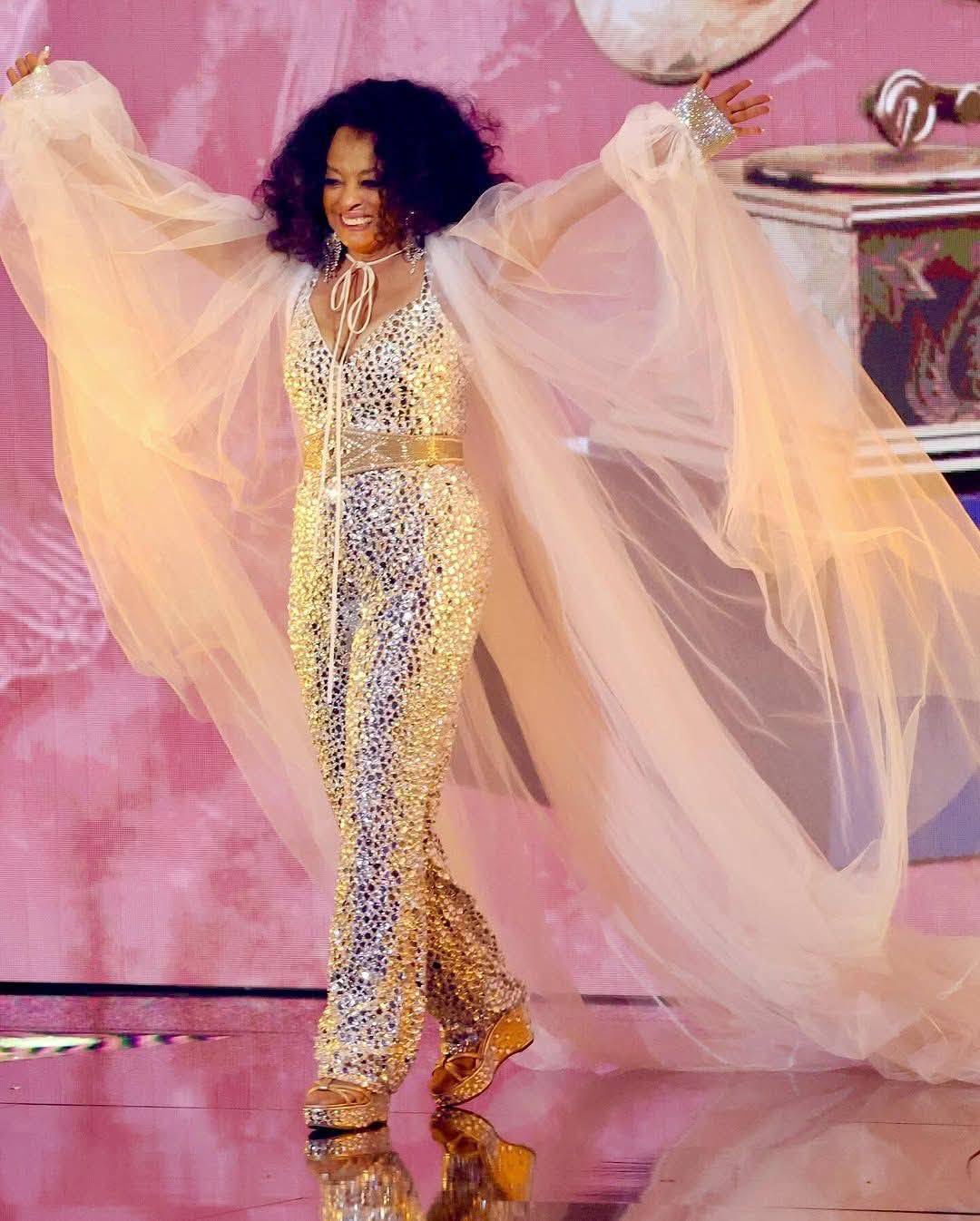 diana ross gold dress stuns at the Grammys with elegance and class blackpinksale