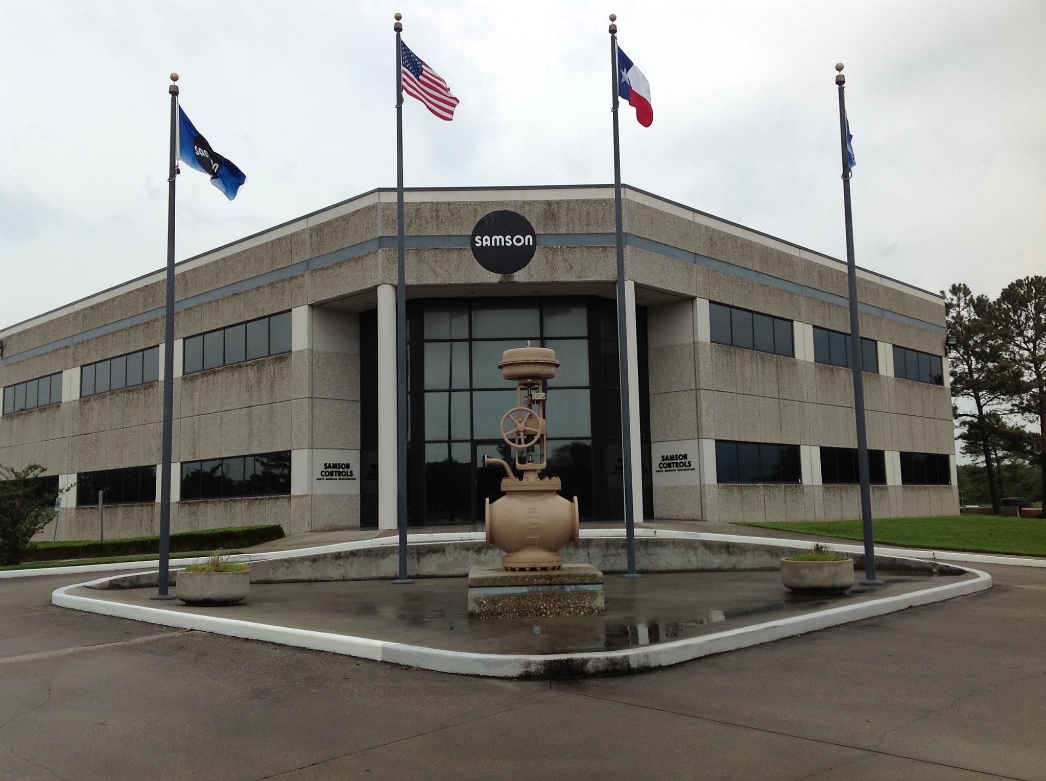 Compass Controls & Instrumentation