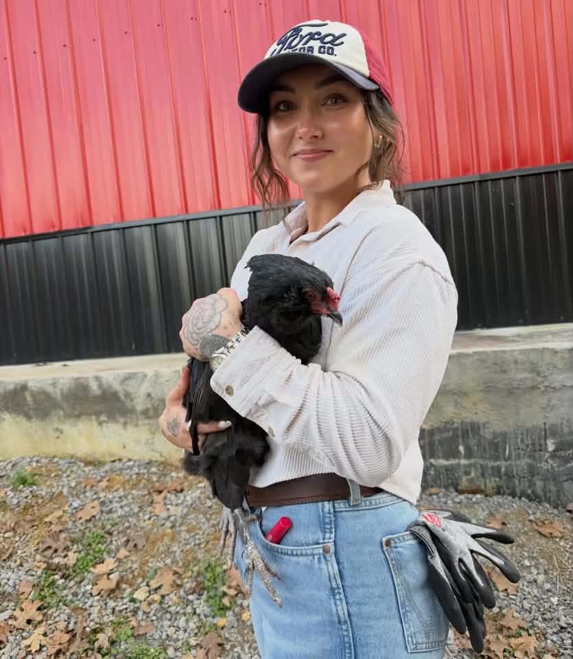 Nothing beats a cold fall mornin’ at the rescue🐴 | Chloe Short