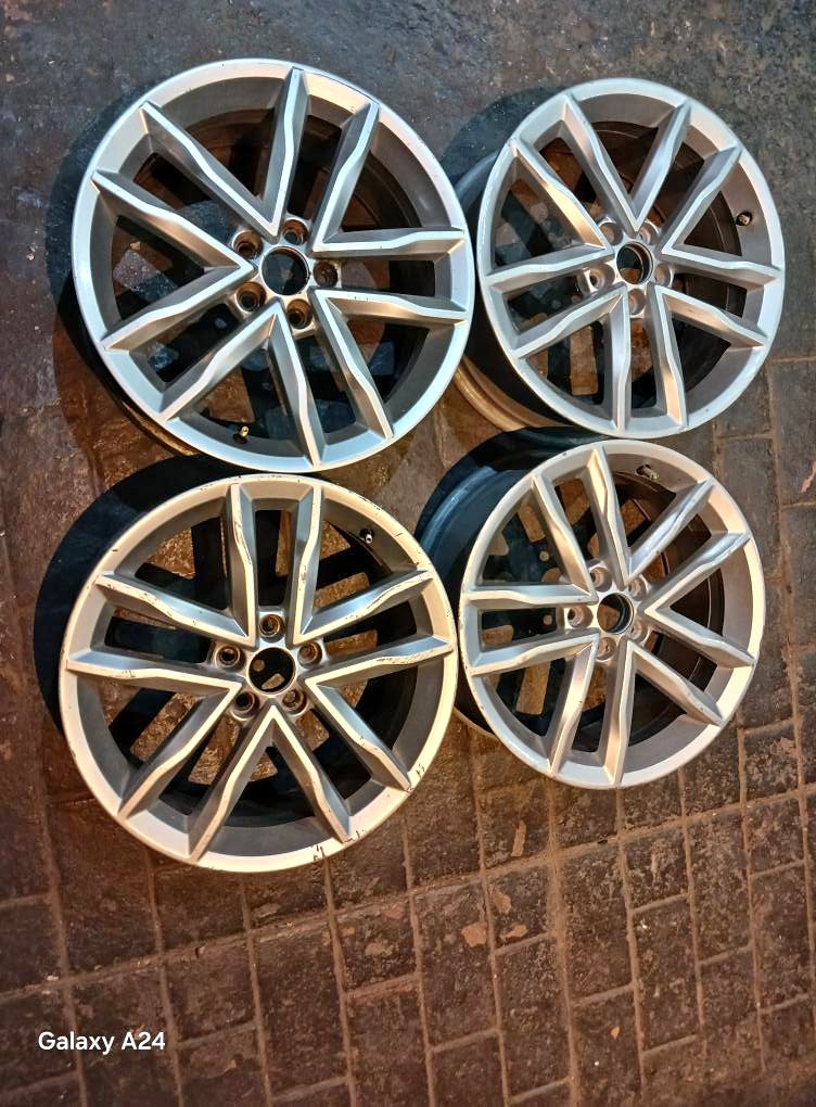 17inch polo tsi mirabeaus/gt rims for sale Cash only please no trade ...