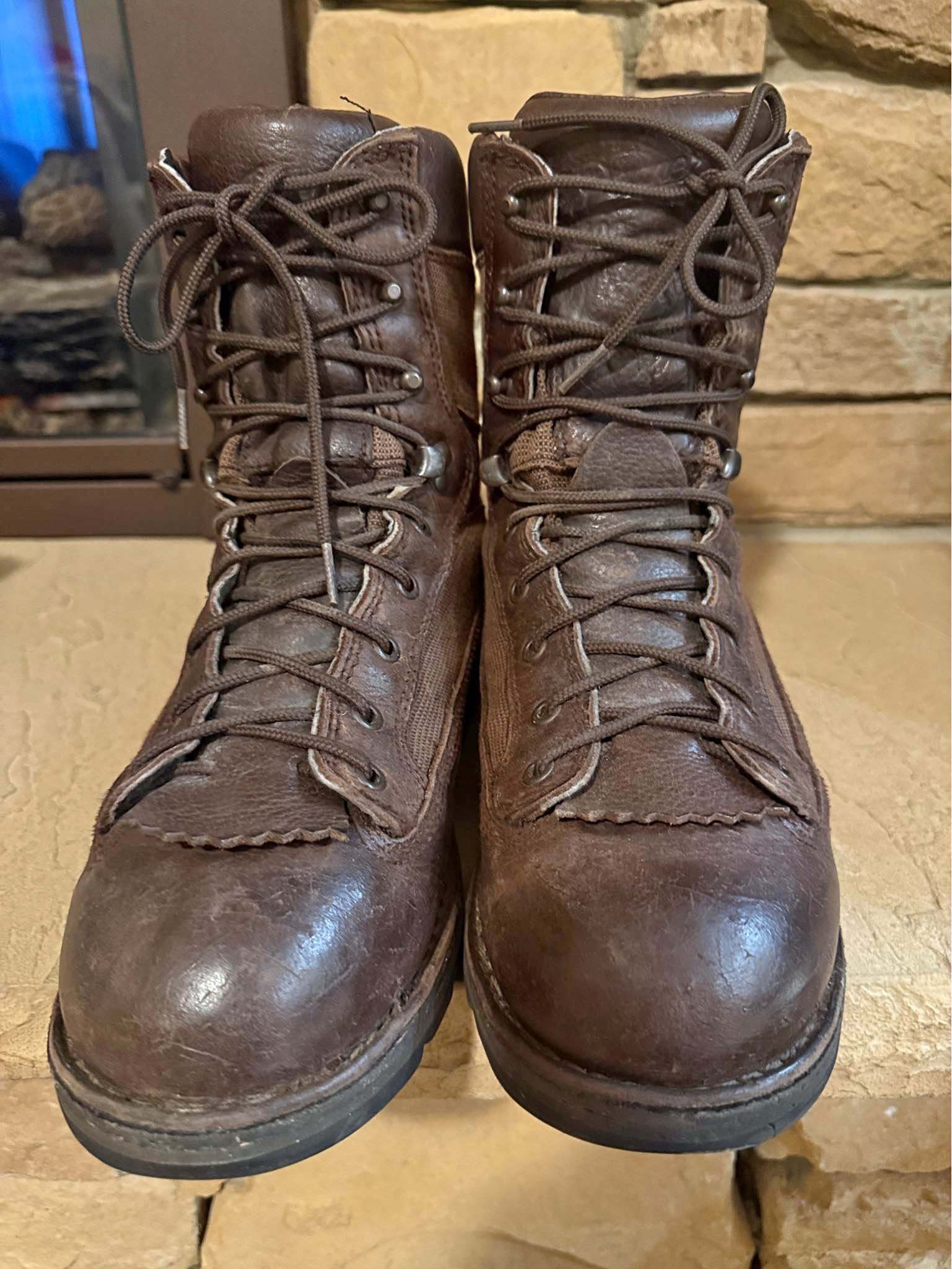 DANNER 8