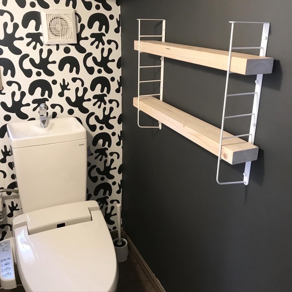Limia リミア 賃貸のトイレにも アイアンシェルフでオシャレに簡単diy Limia Jp Idea Utm Source Facebook Utm Medium Social Utm Content 1530 Utm Campaign House Diy トイレ Limia Facebook