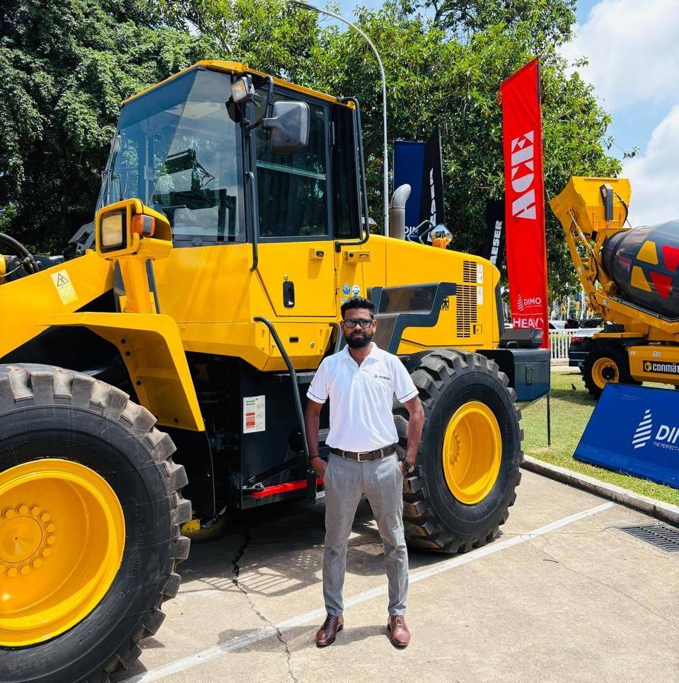 🚜 Introducing the CONMAT Self Loading Concrete Mixer – power, precision ...