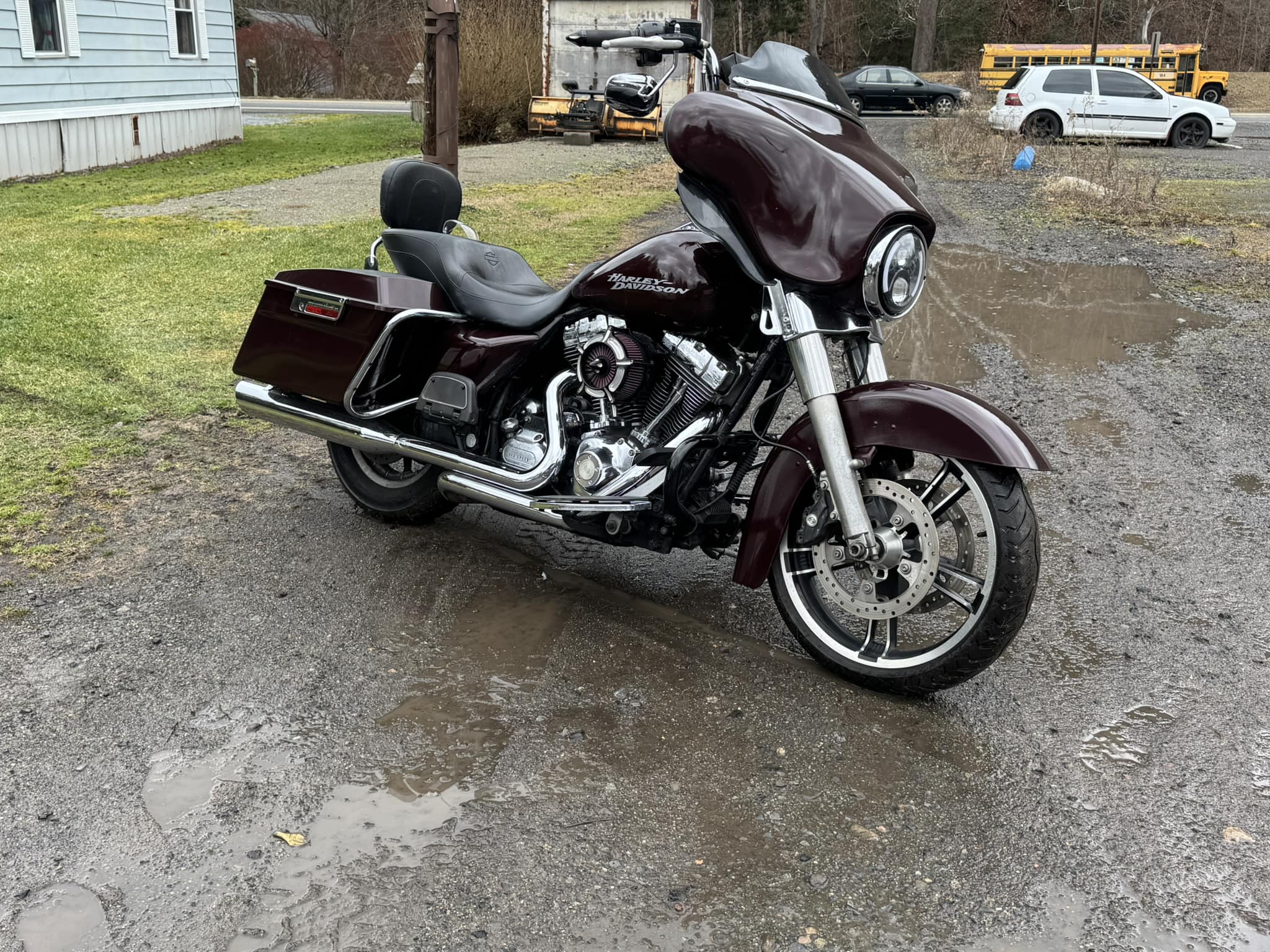 What's the difference between American and Japanese Sportster rear